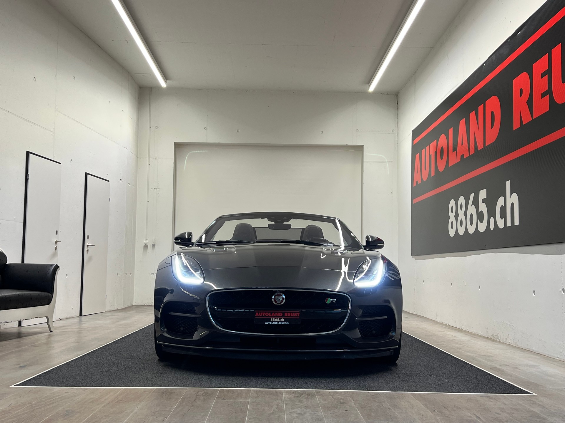 JAGUAR F-Type Convertible 5.0 V8 S/C R AWD Automatik-showroom-element-1