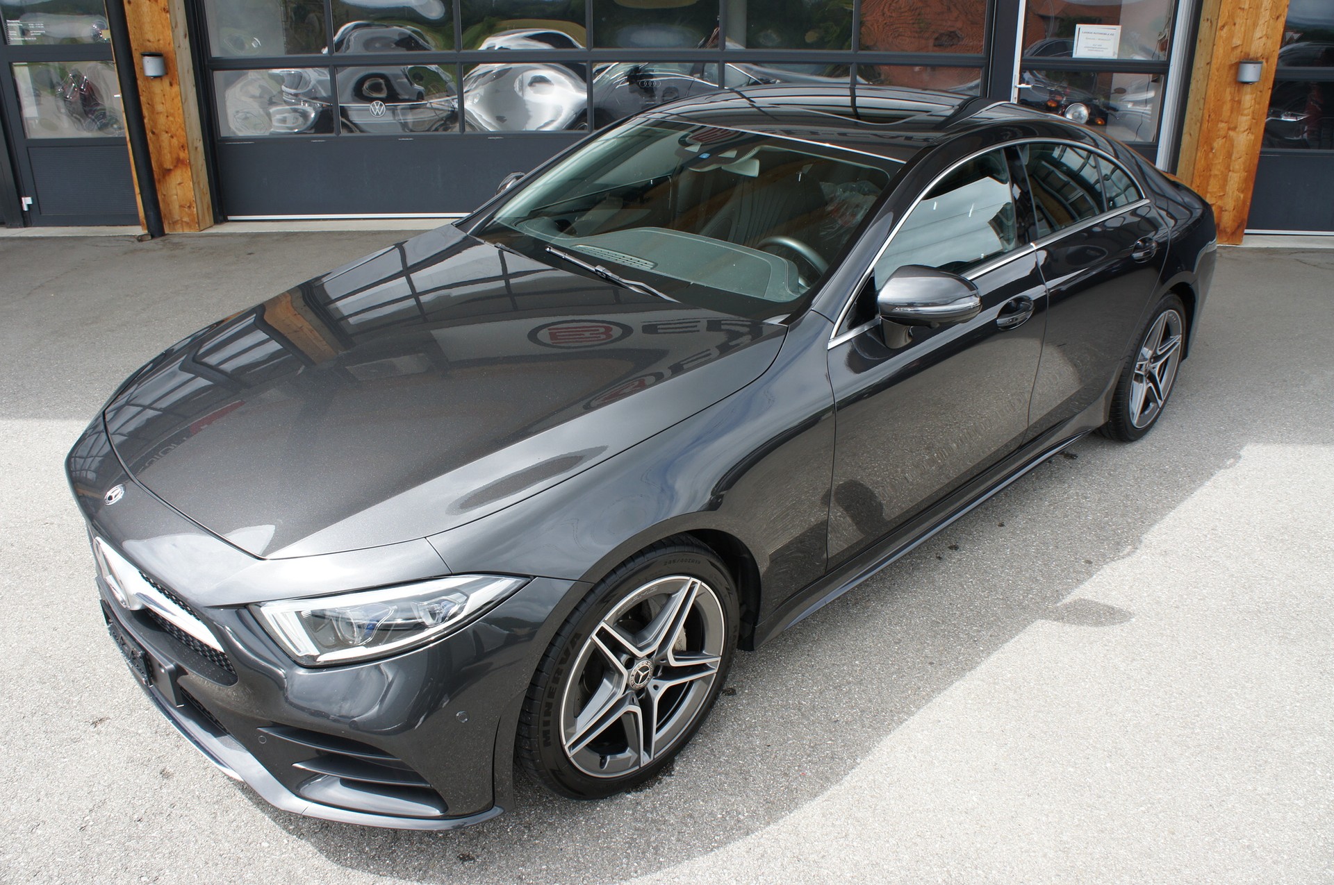 MERCEDES-BENZ CLS 350 d AMG Line 4Matic 9G-Tronic-image-8