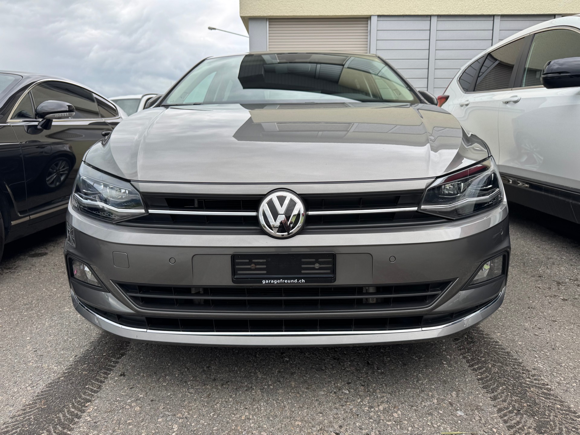 VW Polo 1.6 TDI Highline-showroom-element-2
