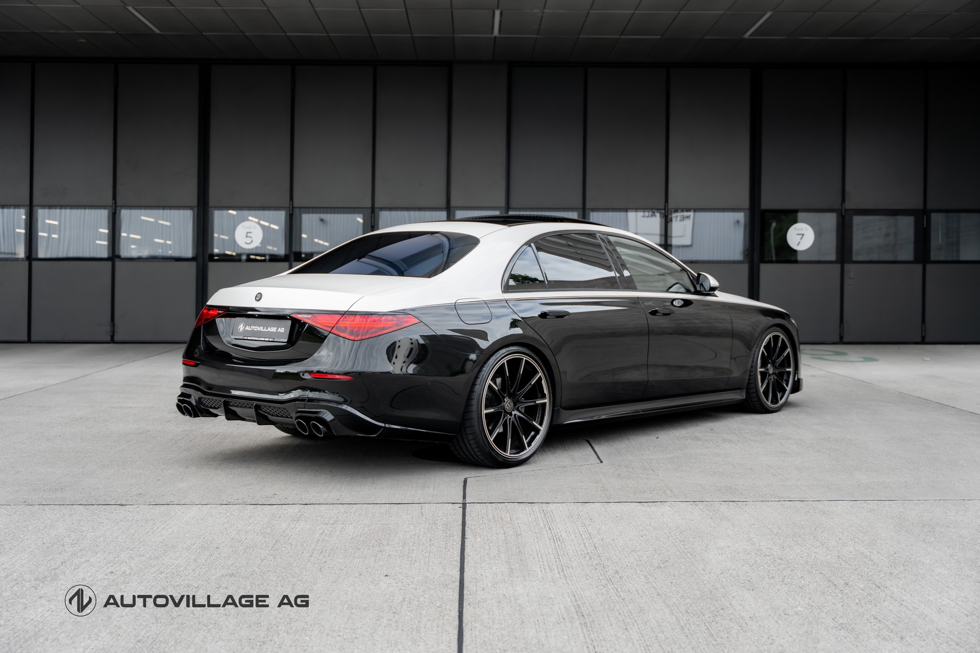 MERCEDES-BENZ S 450 d L 4Matic AMG Line 9G-Tronic-showroom-element-1