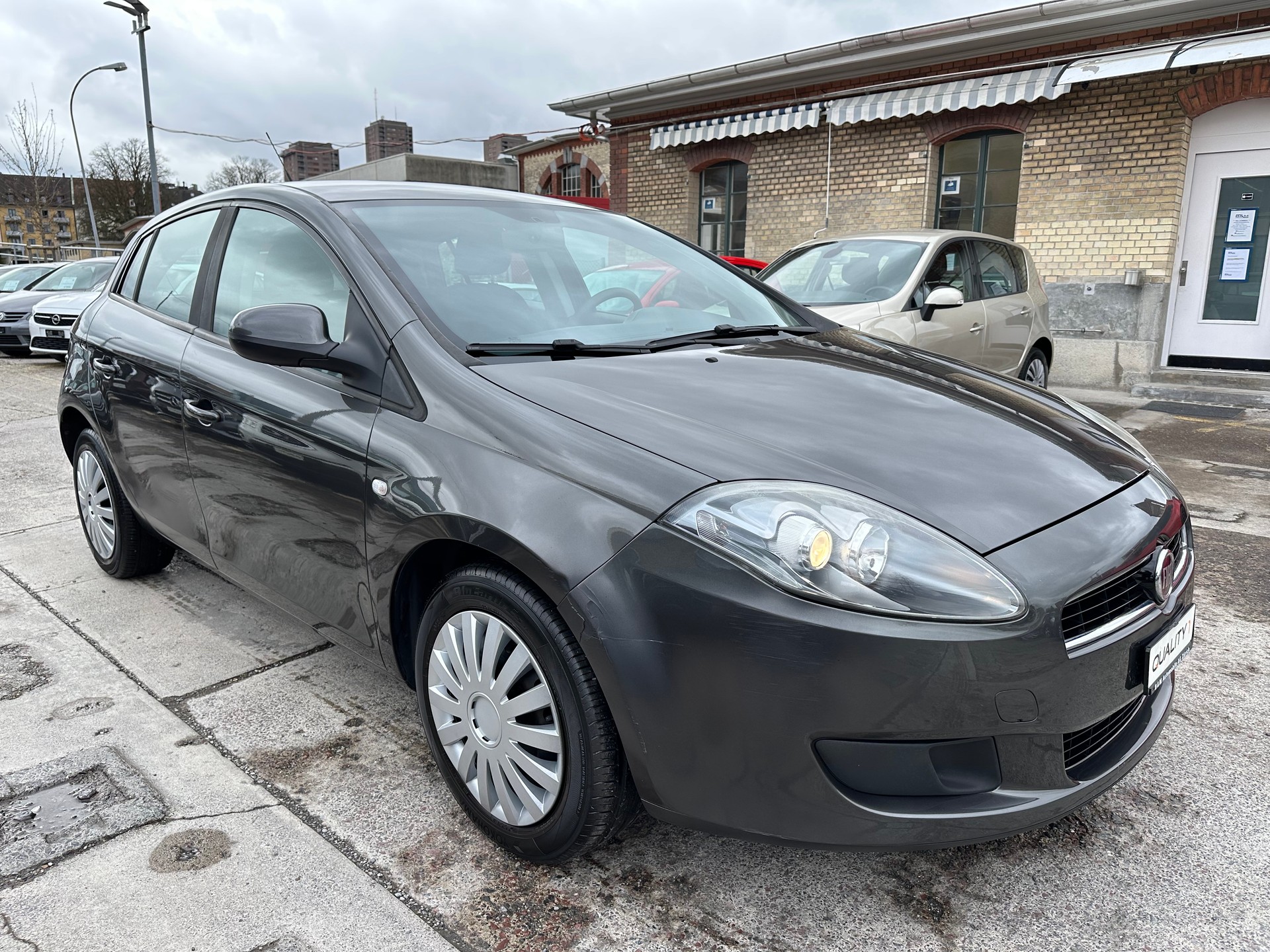 FIAT Bravo 1.4 16V Pop-showroom-element-2