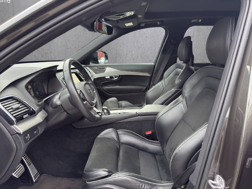 Image VOLVO XC60 XC60 2.0 T6 TE Plus Dark eAWD