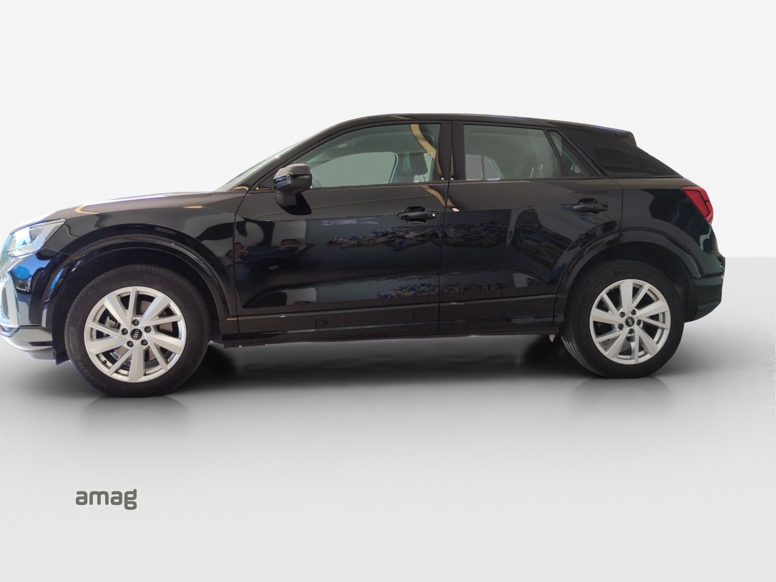 AUDI Q2 40 TFSI advanced Attraction quattro S-tronic-showroom-element-1