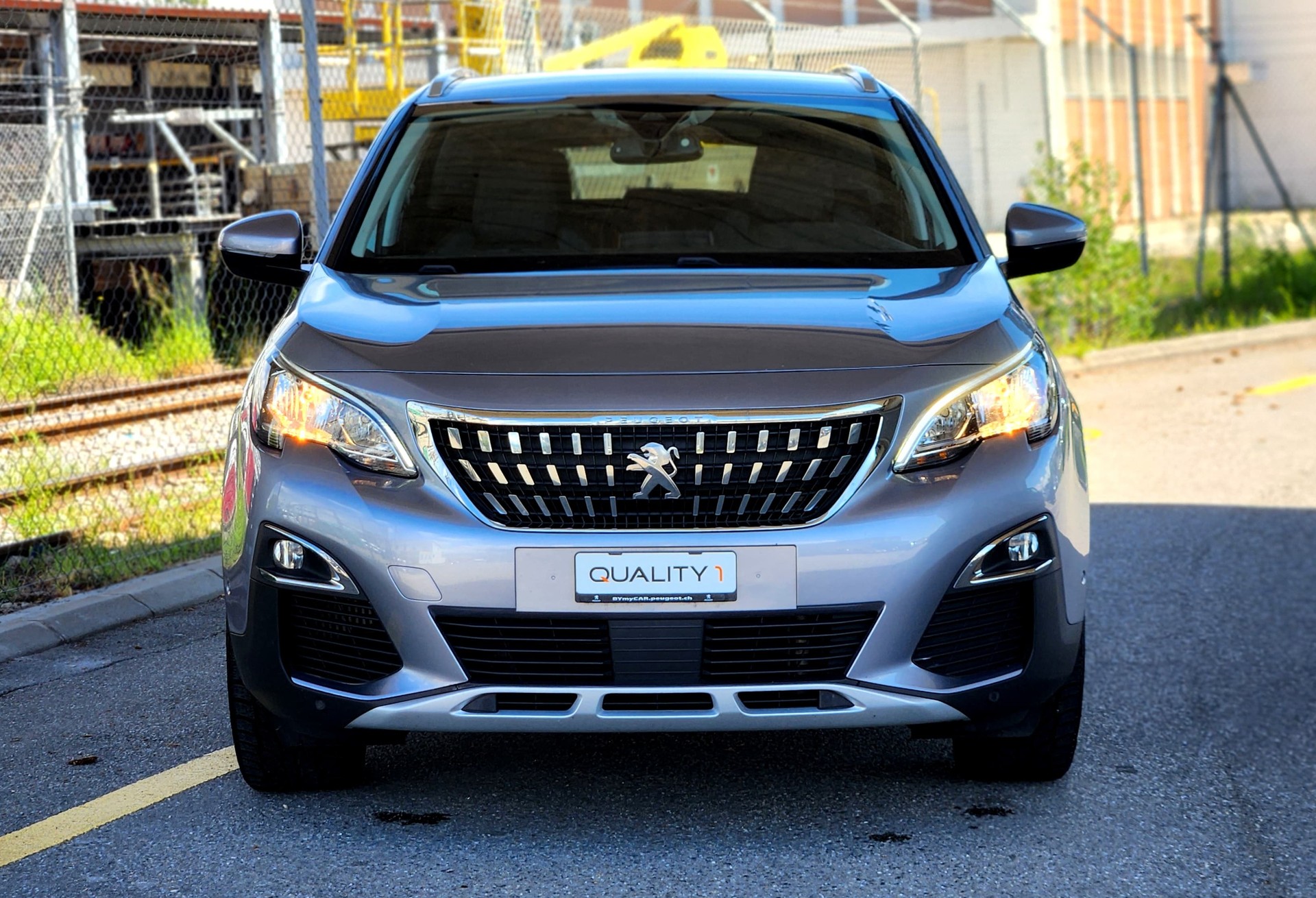PEUGEOT 3008 1.6 BlueHDi Active EAT-showroom-element-1