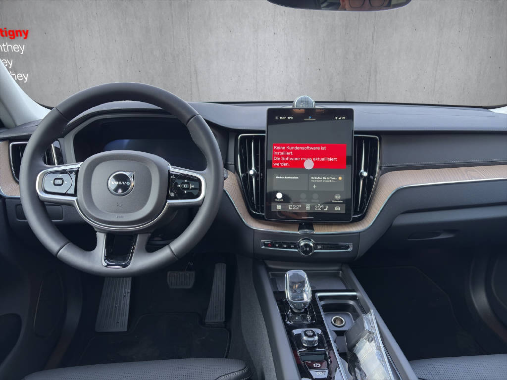 Image VOLVO XC60 XC60 2.0 T6 TE Ultra Dark eAWD