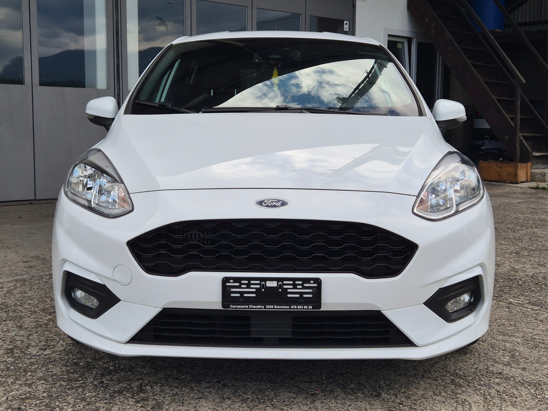 FORD FIESTA 1.0 SCTI ST LINE-showroom-element-1