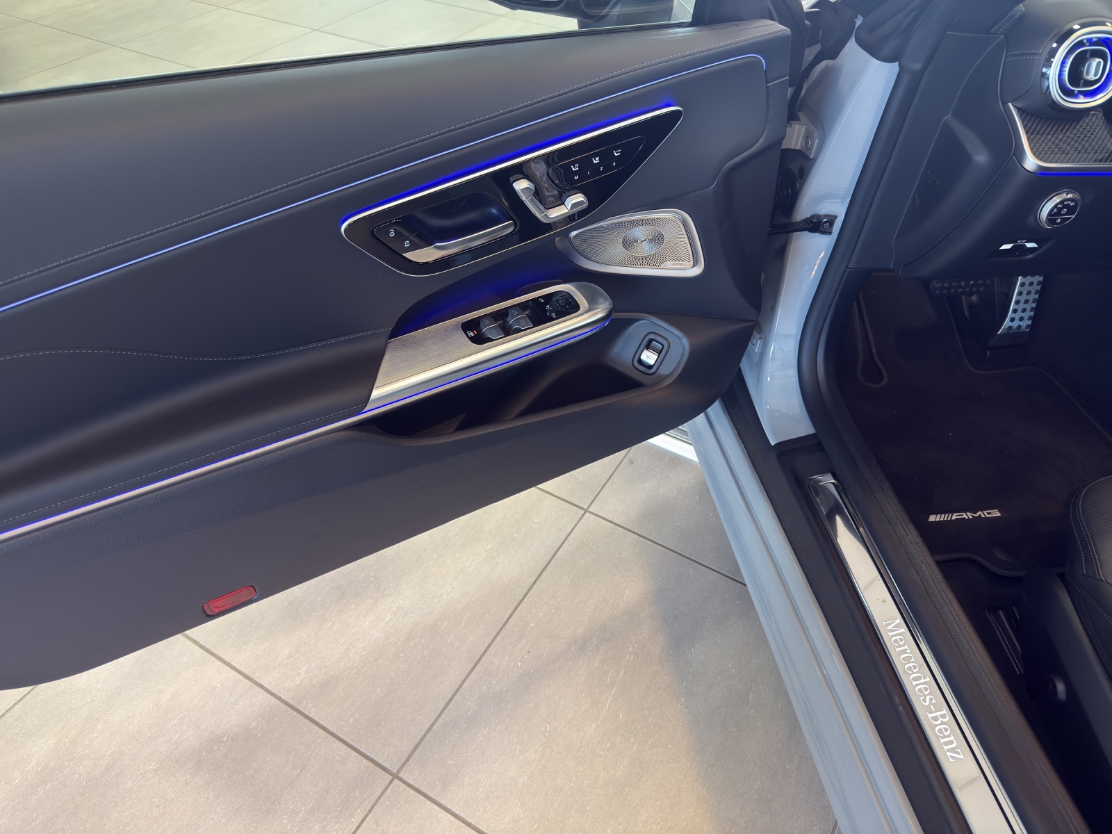 Image MERCEDES-BENZ CLE-450 CLE 450 Cabrio 4Matic 9G-Tronic