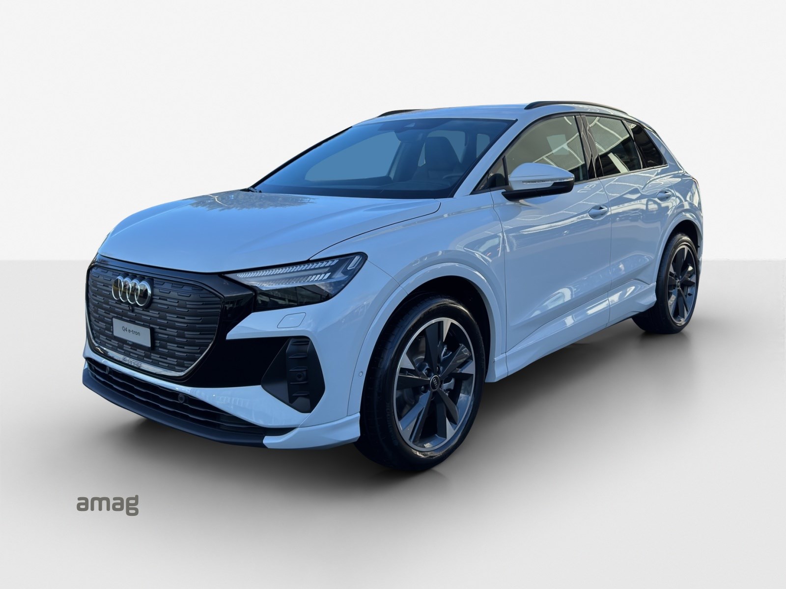 AUDI Q4 e-tron 45 Attraction quattro