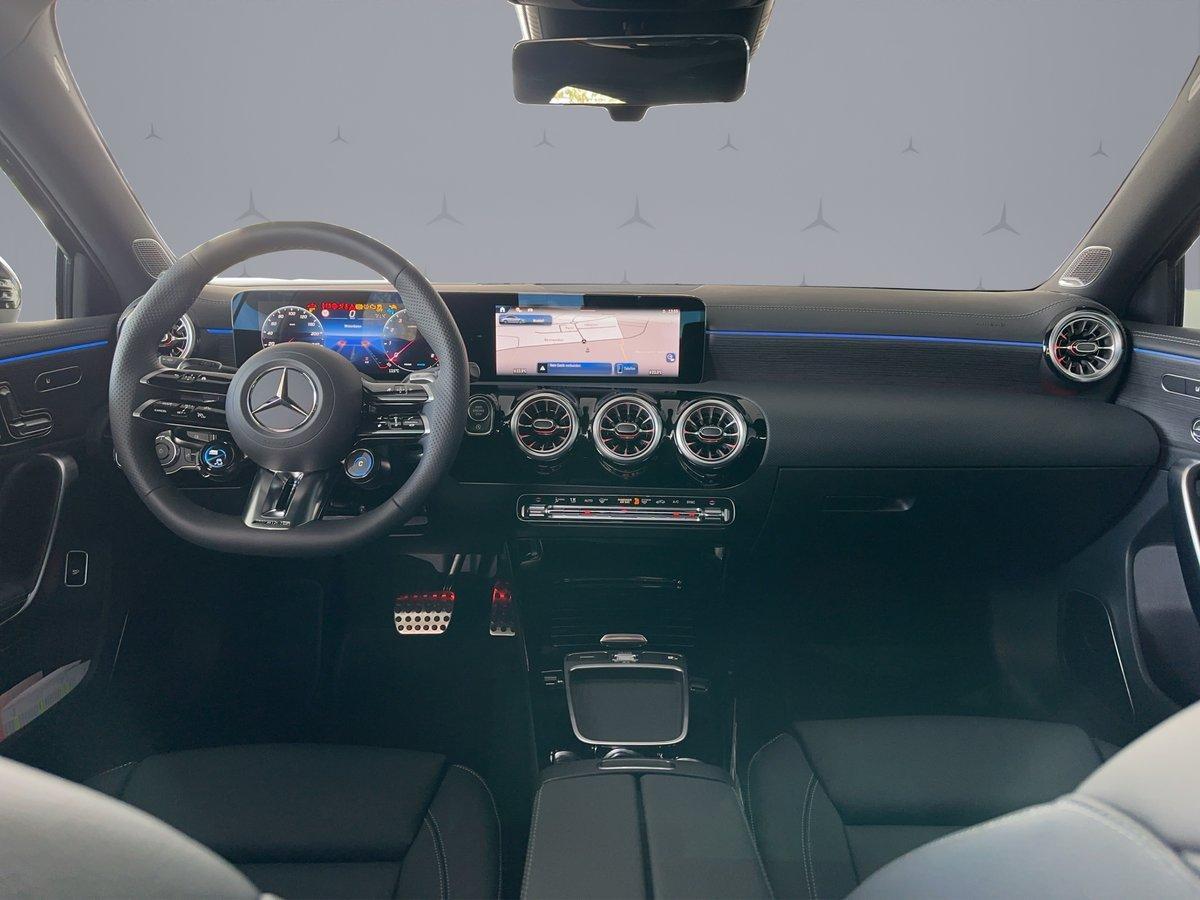 MERCEDES-BENZ A 35 AMG 4matic Limousine-image-8