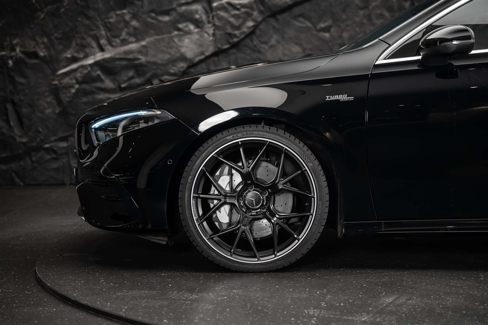 MERCEDES-BENZ A AMG 35 4Matic+ 8G-DCT *Facelift*Limousine*-image-15