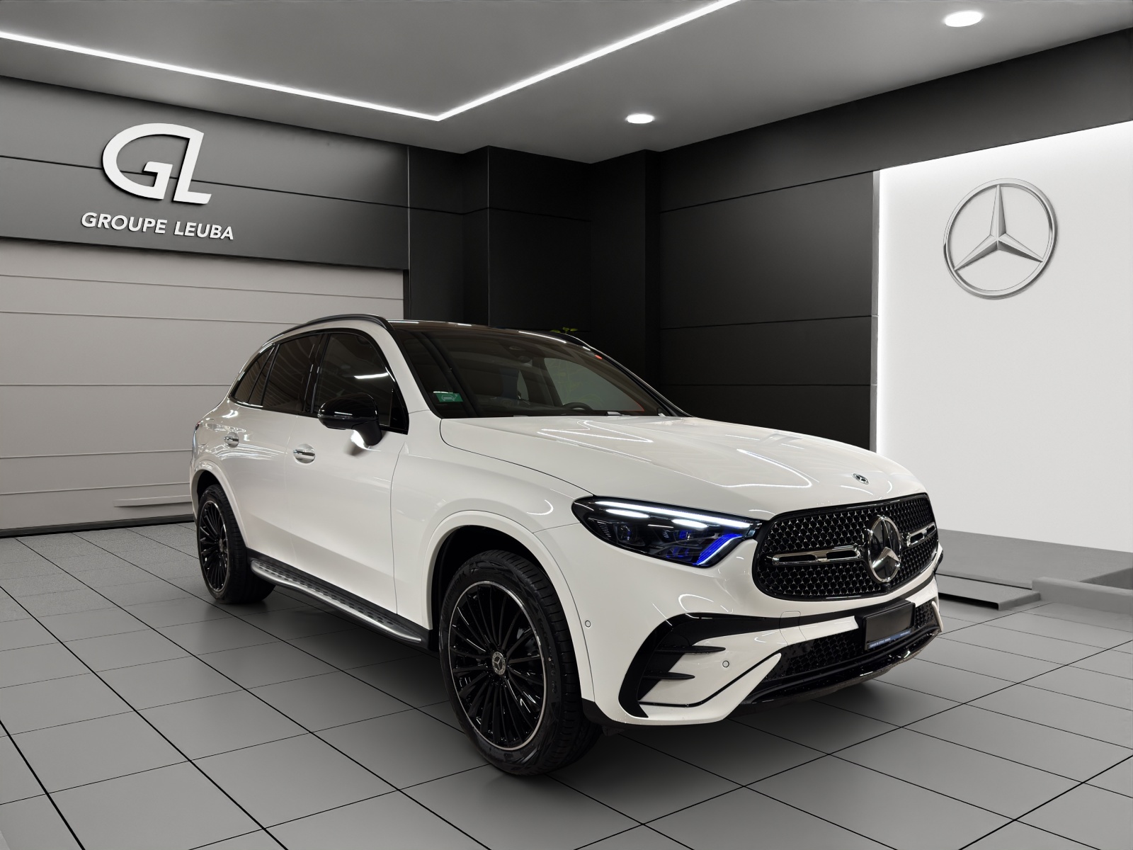 Photo MERCEDES-BENZ GLC-300 GLC 300 e 4Matic EQ Star 9G-Tronic