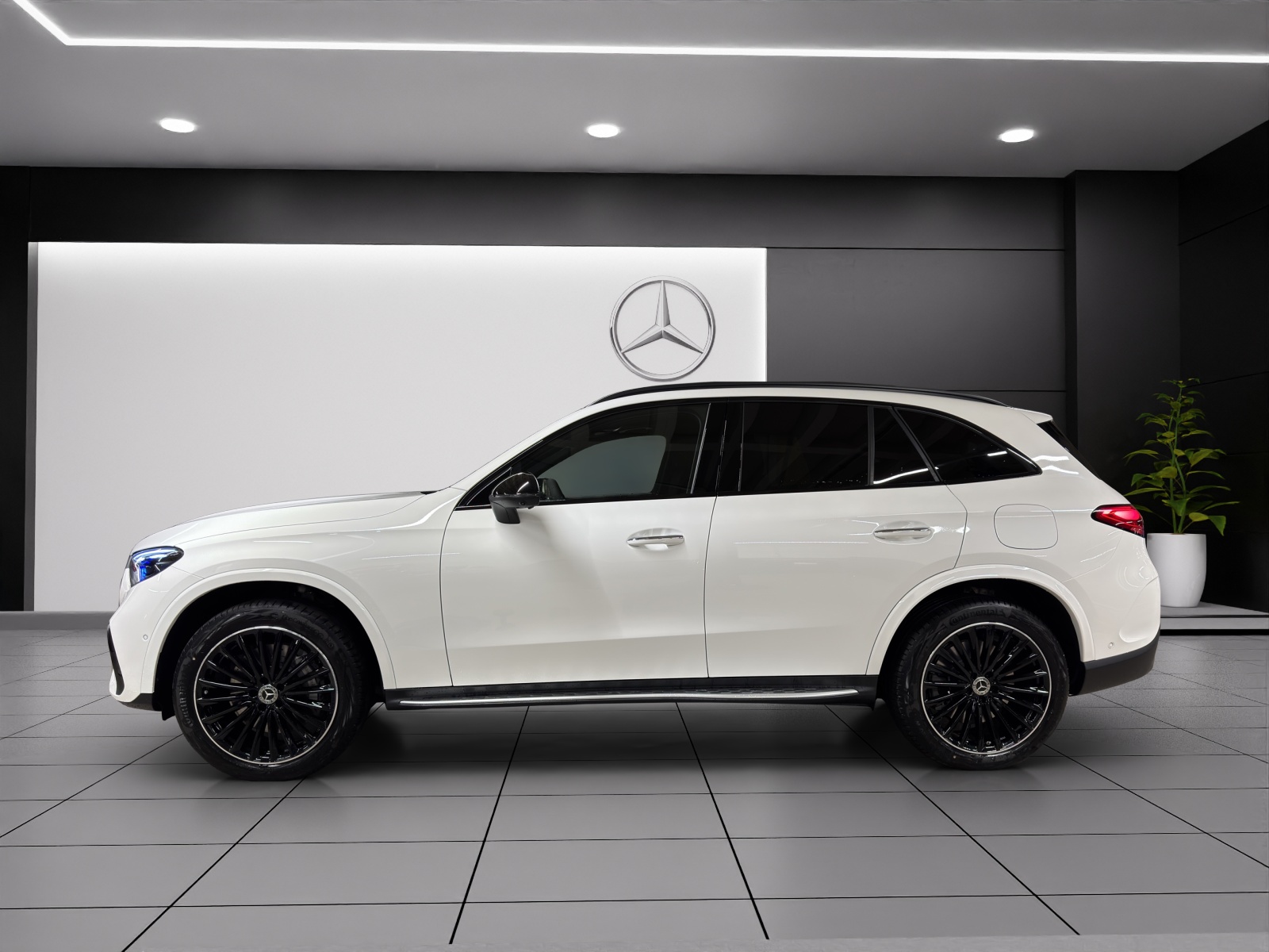 Image MERCEDES-BENZ GLC-300 GLC 300 e 4Matic EQ Star 9G-Tronic