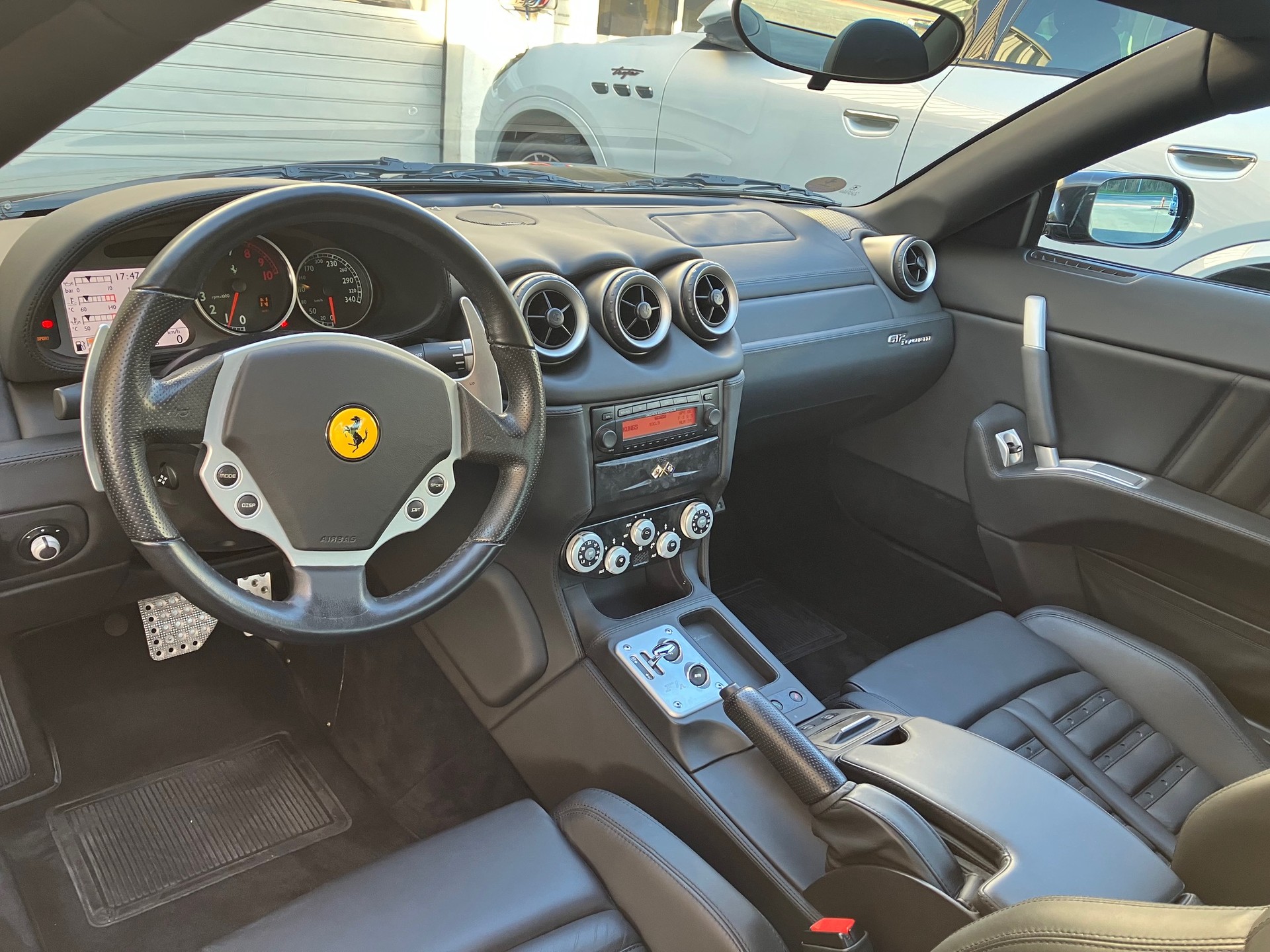 FERRARI 612-image-6