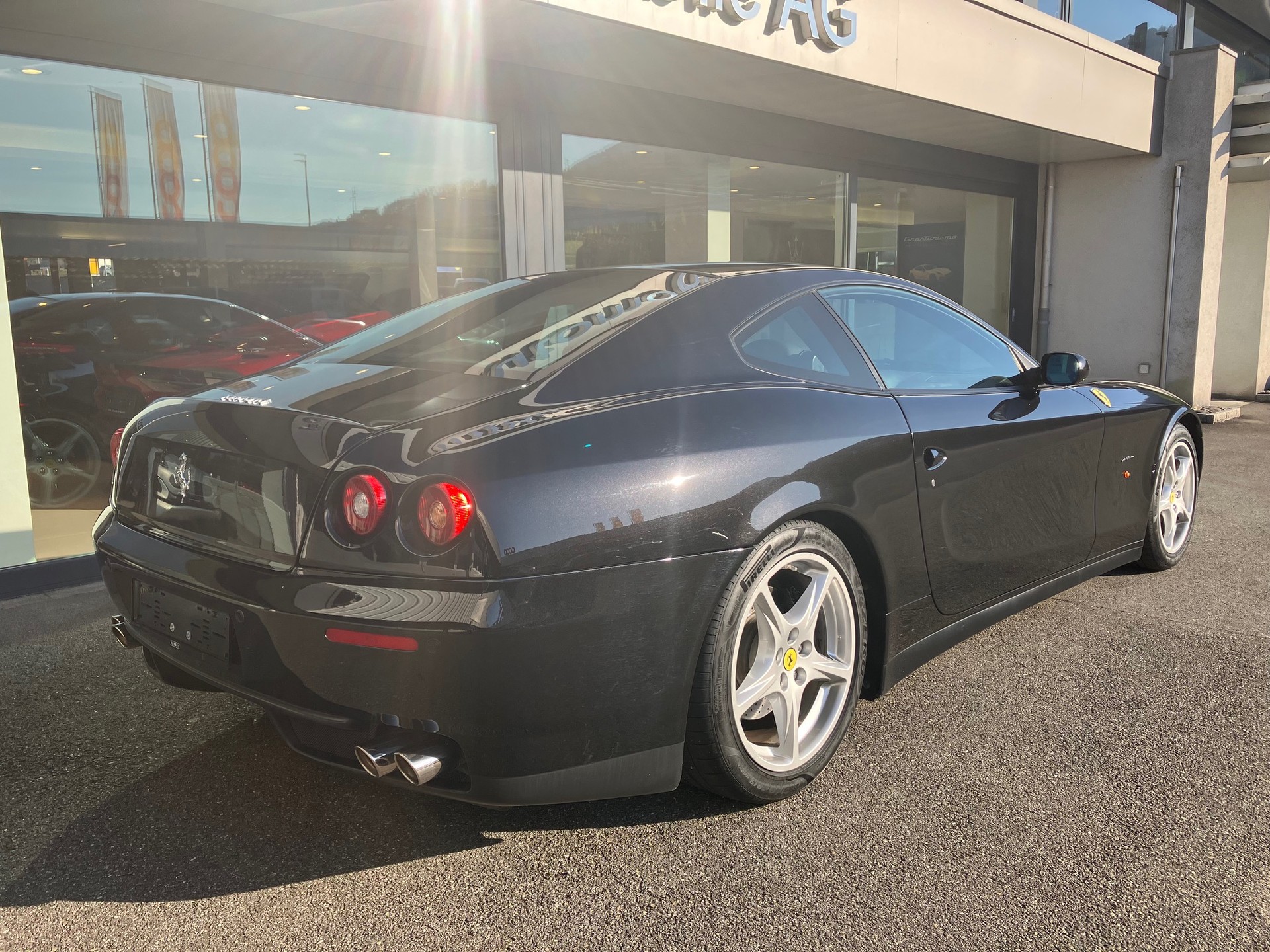 FERRARI 612-showroom-element-3