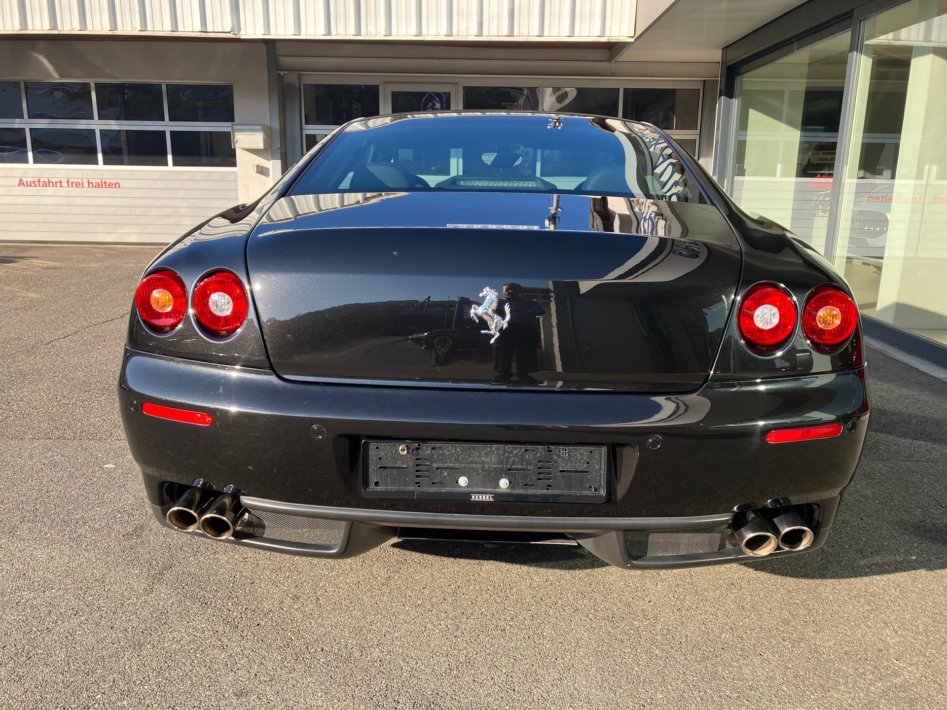FERRARI 612-image-11