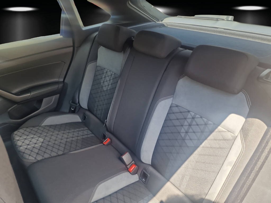 VW Taigo 1.0 TSI R-Line DSG-image-9