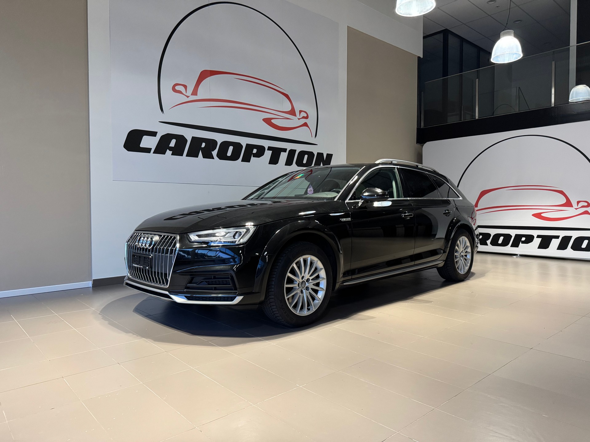 AUDI A4 allroad 45 TFSI quattro S-tronic-showroom-element-2