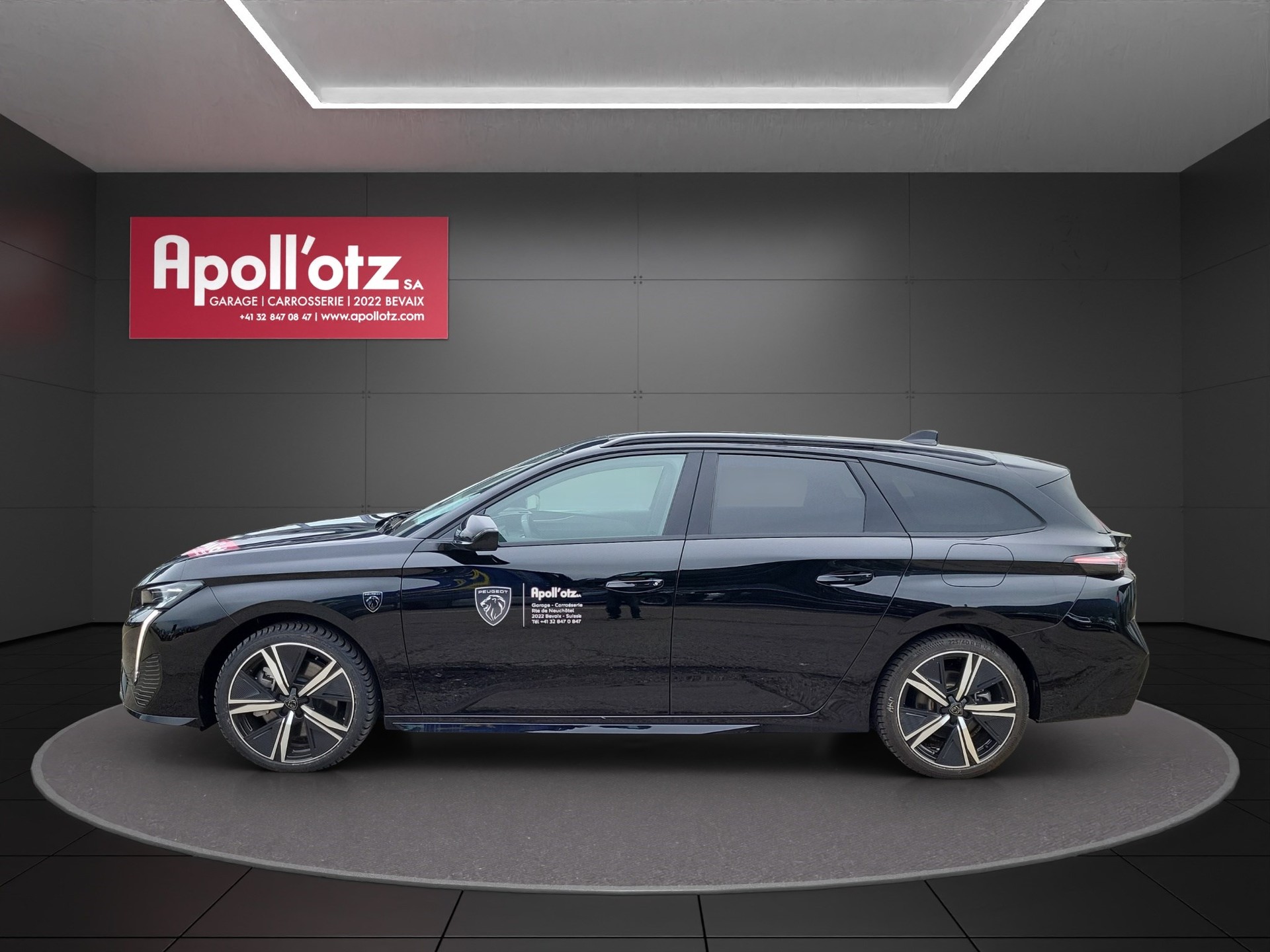PEUGEOT 308 SW 1.6 PHEV 180 GT-showroom-element-1