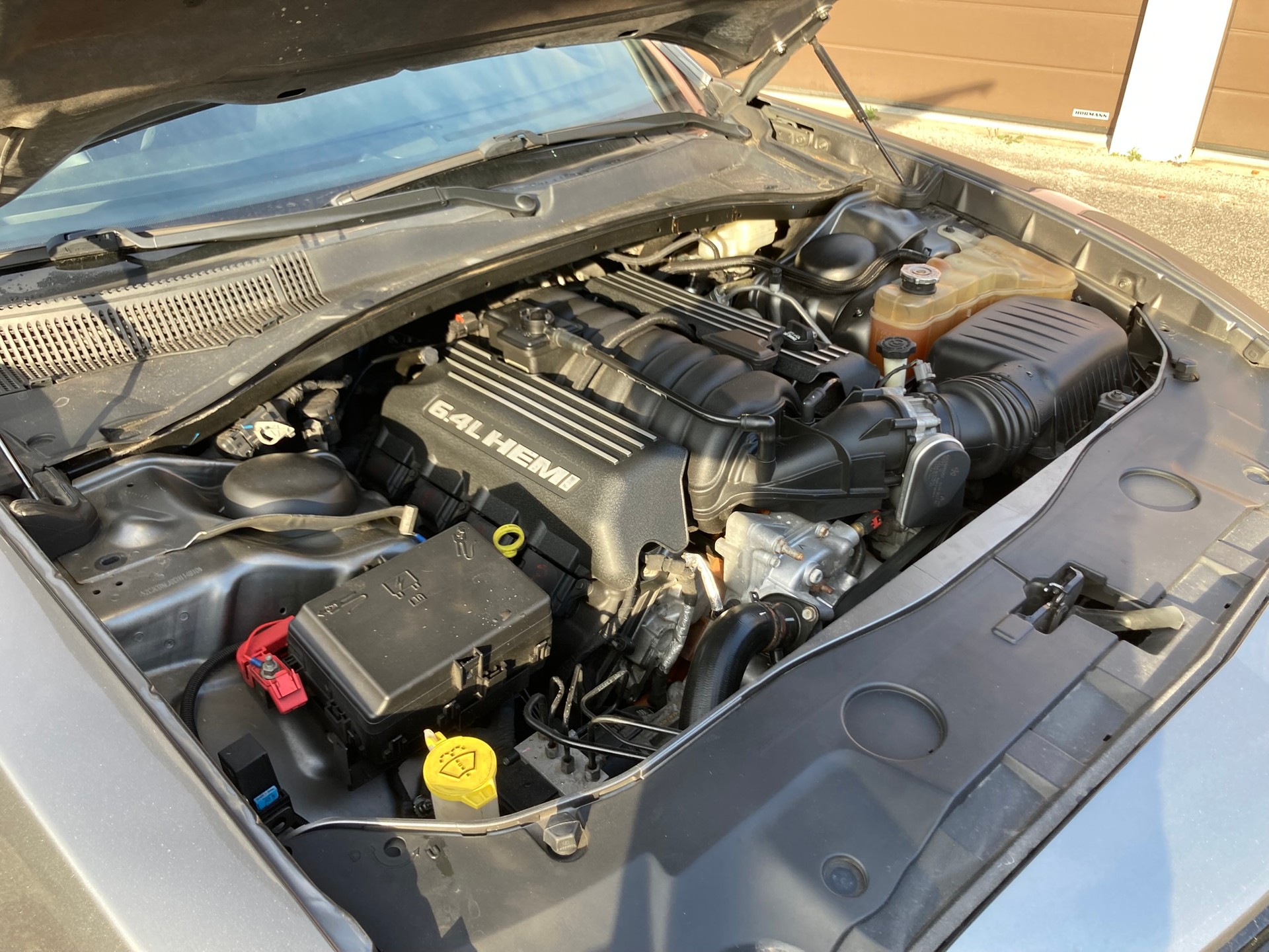 DODGE Charger-image-19