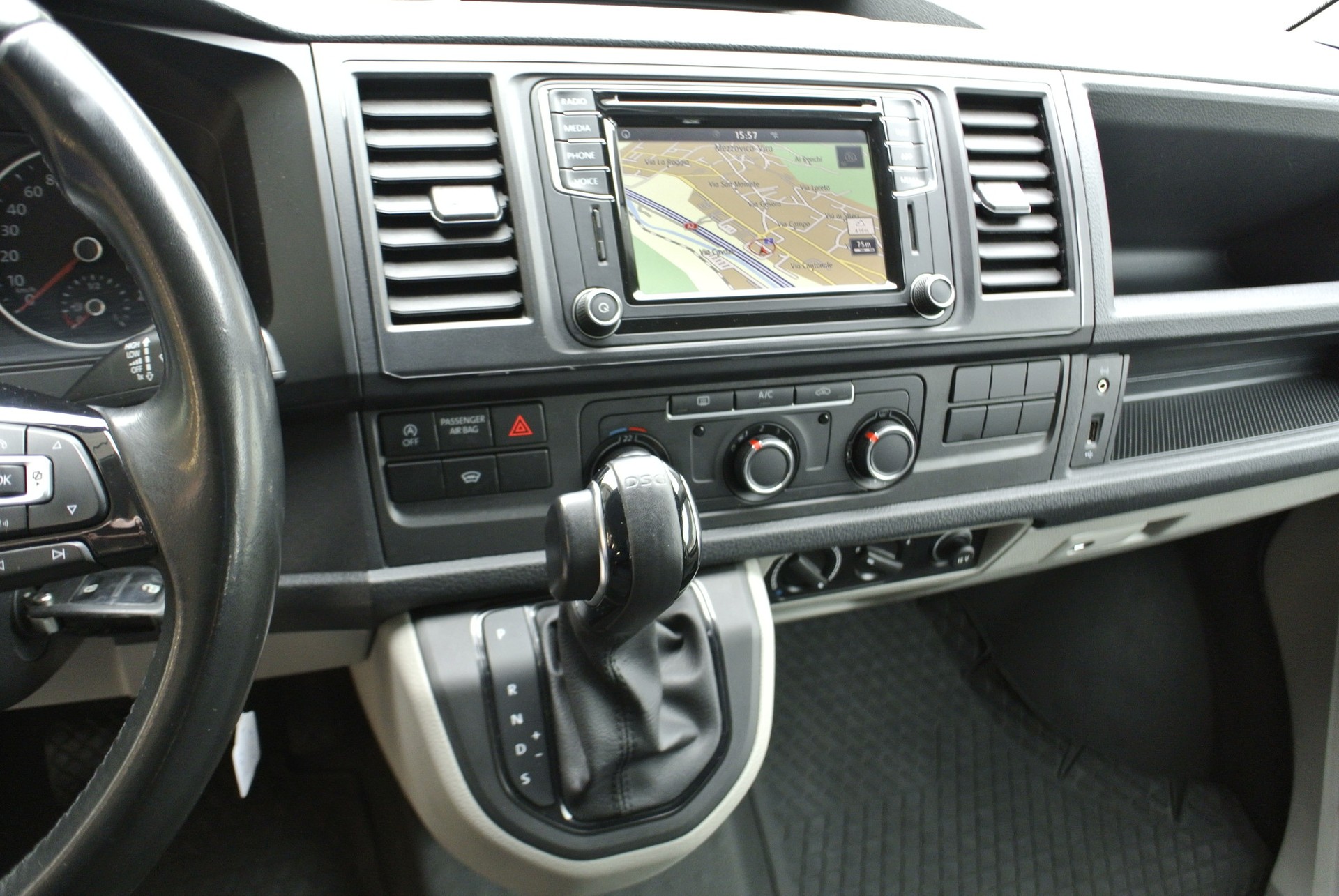 VW T6 2.0 TDI DSG-image-13