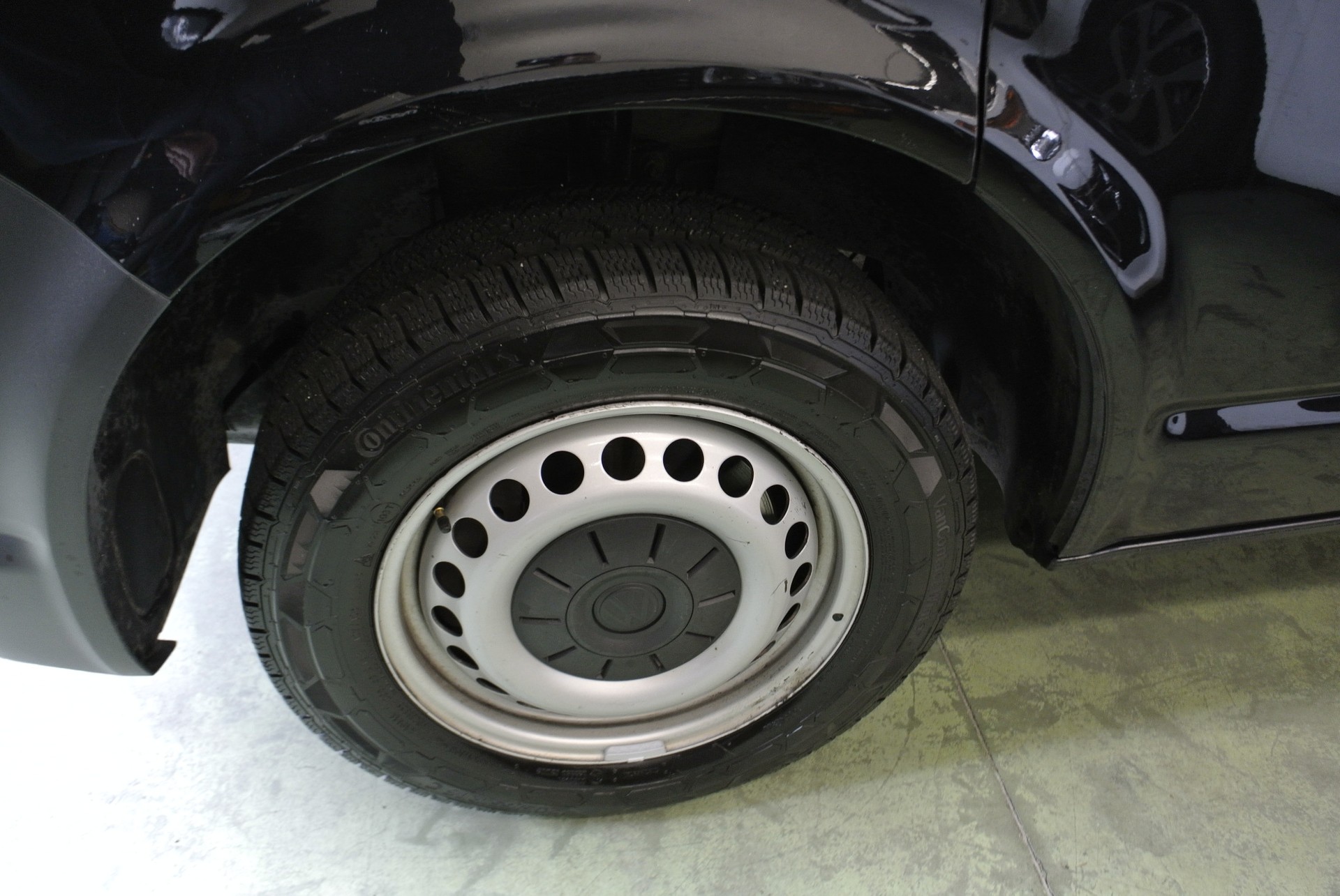 VW T6 2.0 TDI DSG-image-24