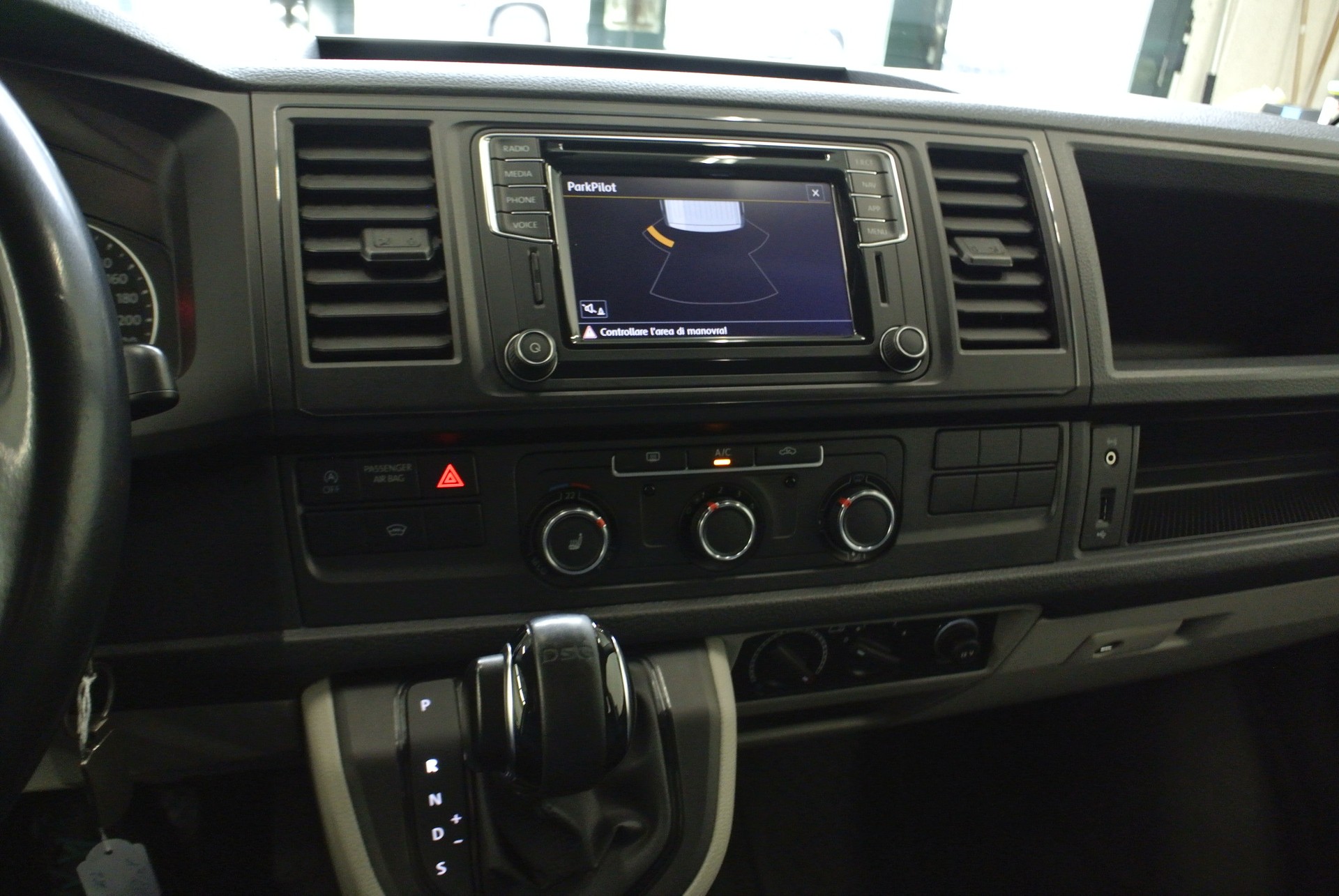 VW T6 2.0 TDI DSG-image-20