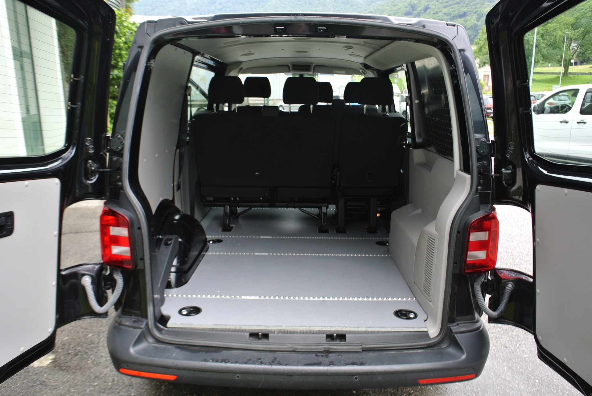 VW T6 2.0 TDI DSG-image-10