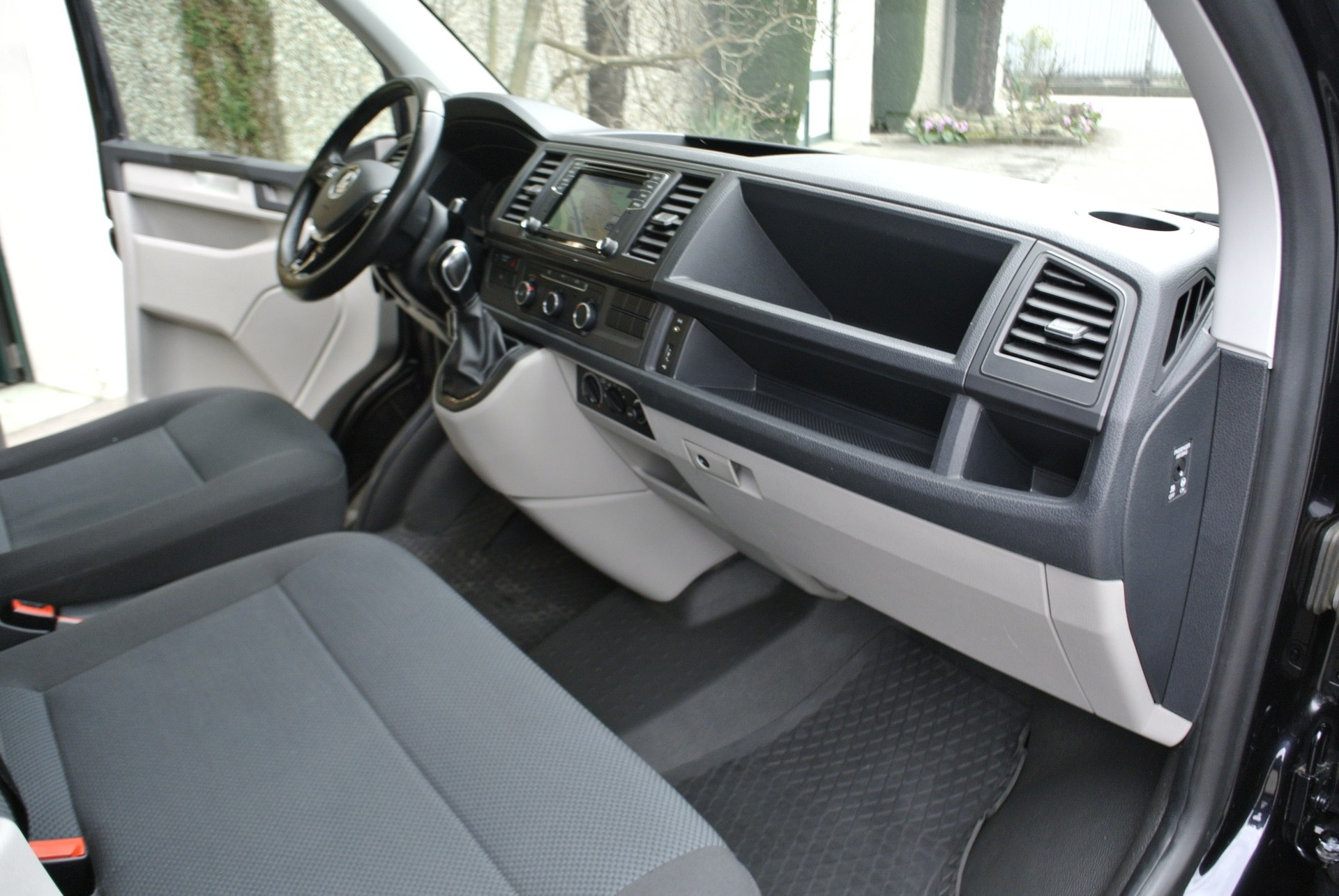 VW T6 2.0 TDI DSG-image-15