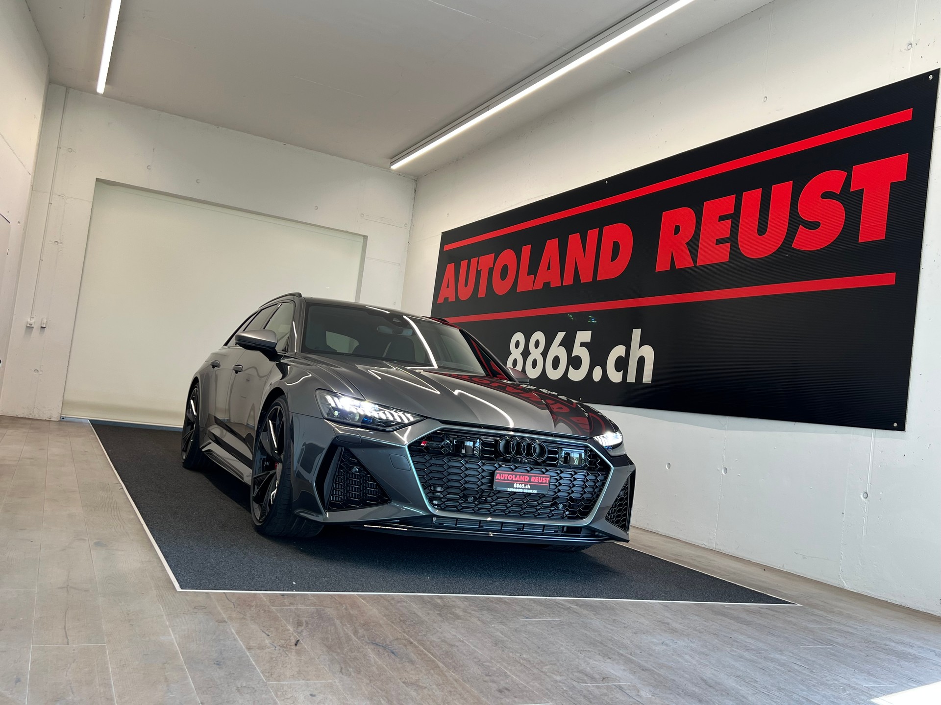 AUDI RS6 Avant 4.0 TFSI V8 Performance quattro