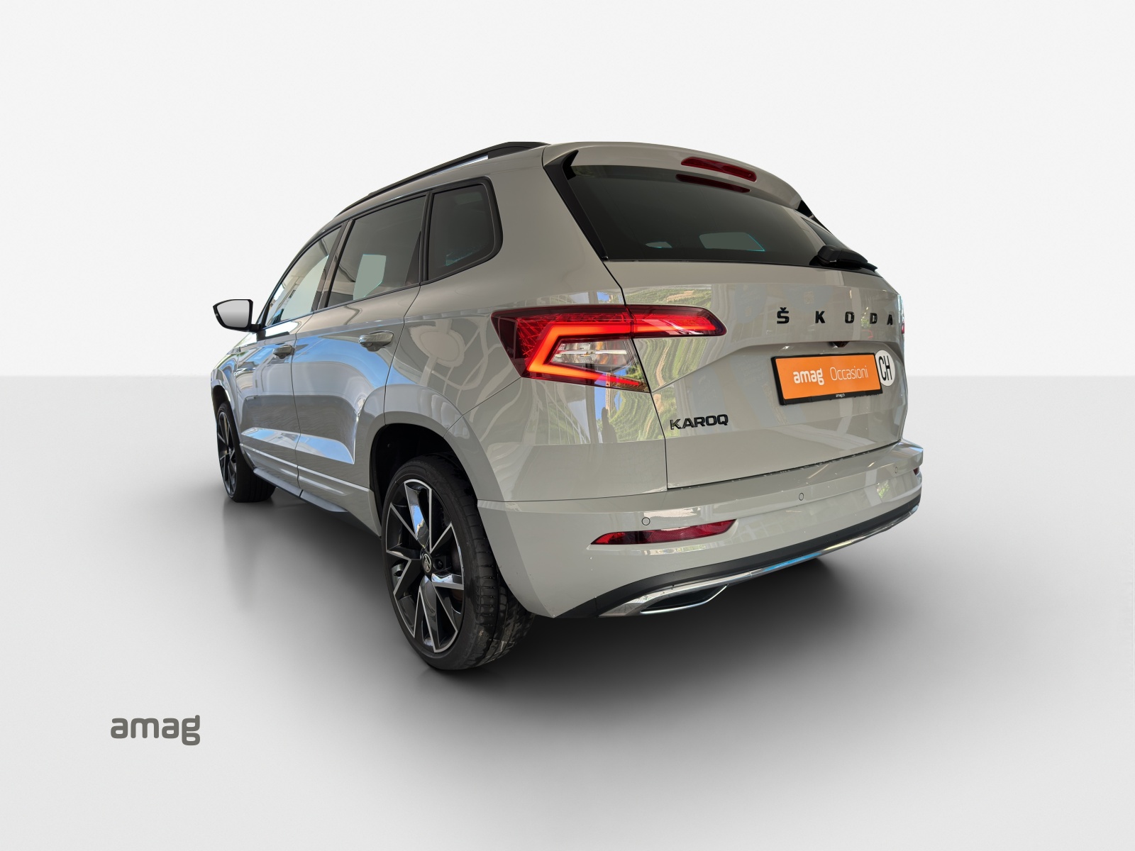SKODA Karoq 1.5 TSI SportLine DSG-showroom-element-2