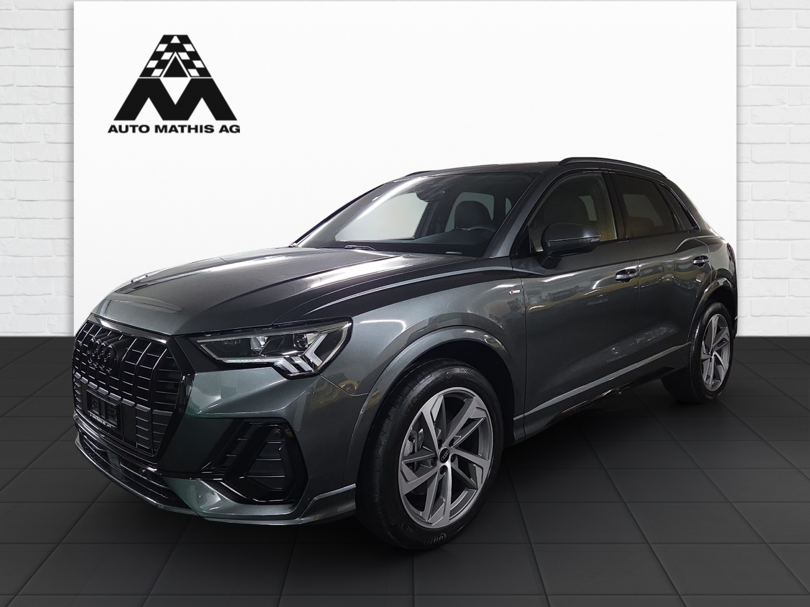 AUDI Q3 40 TFSI S line quattro S-tronic