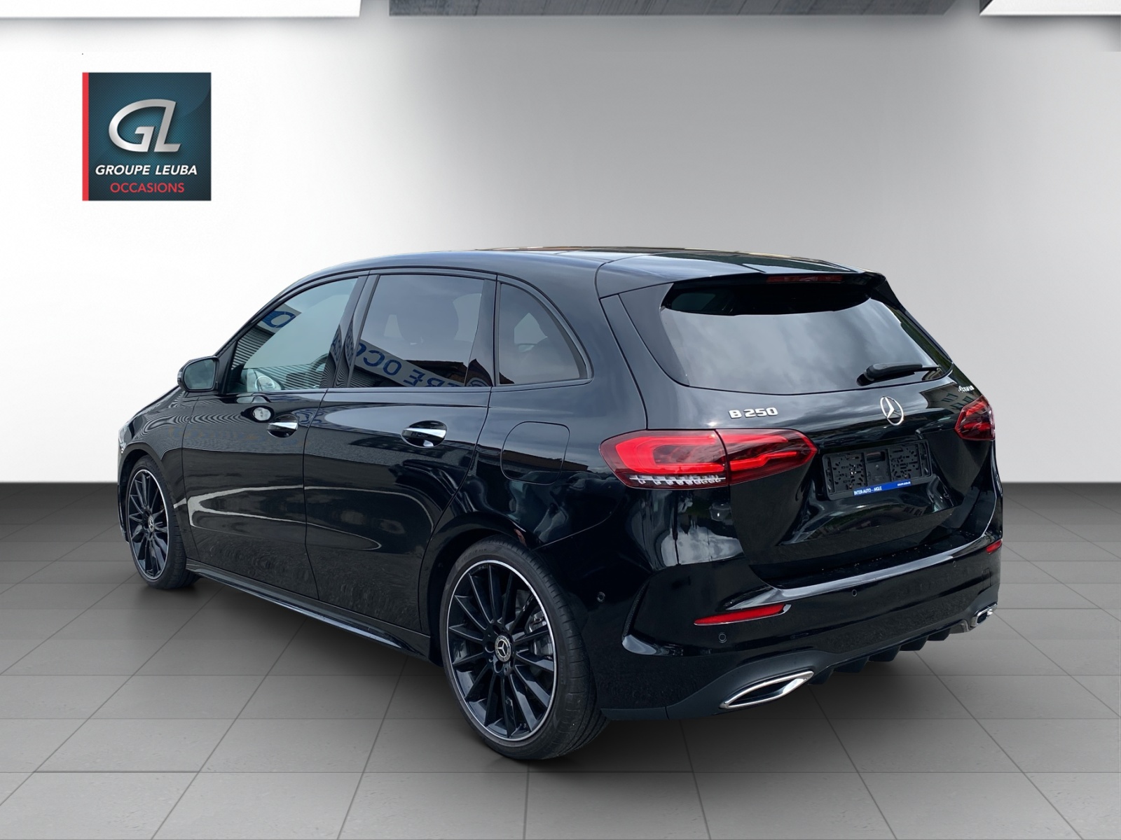 Image MERCEDES-BENZ B-250 B 250 4Matic AMG Line