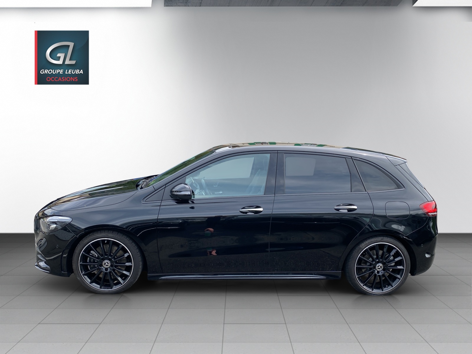 Image MERCEDES-BENZ B-250 B 250 4Matic AMG Line