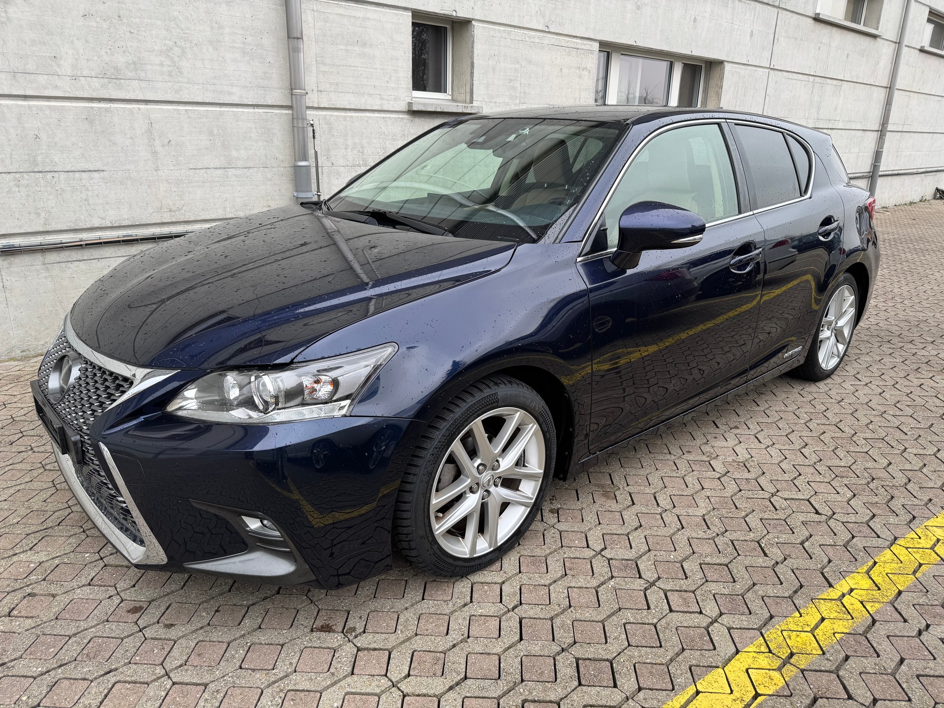 LEXUS CT 200h 1.8 comfort CVT-showroom-element-2