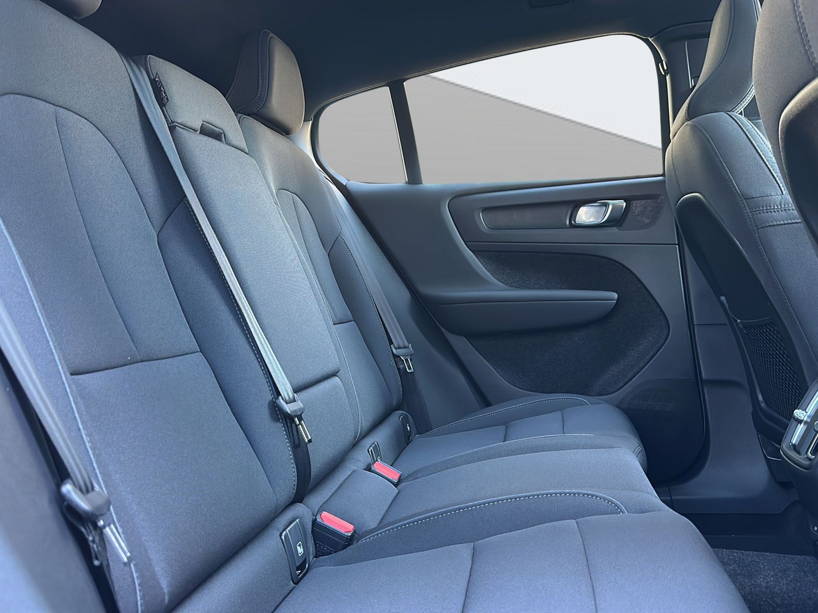 Image VOLVO C40 C40 E80 Plus