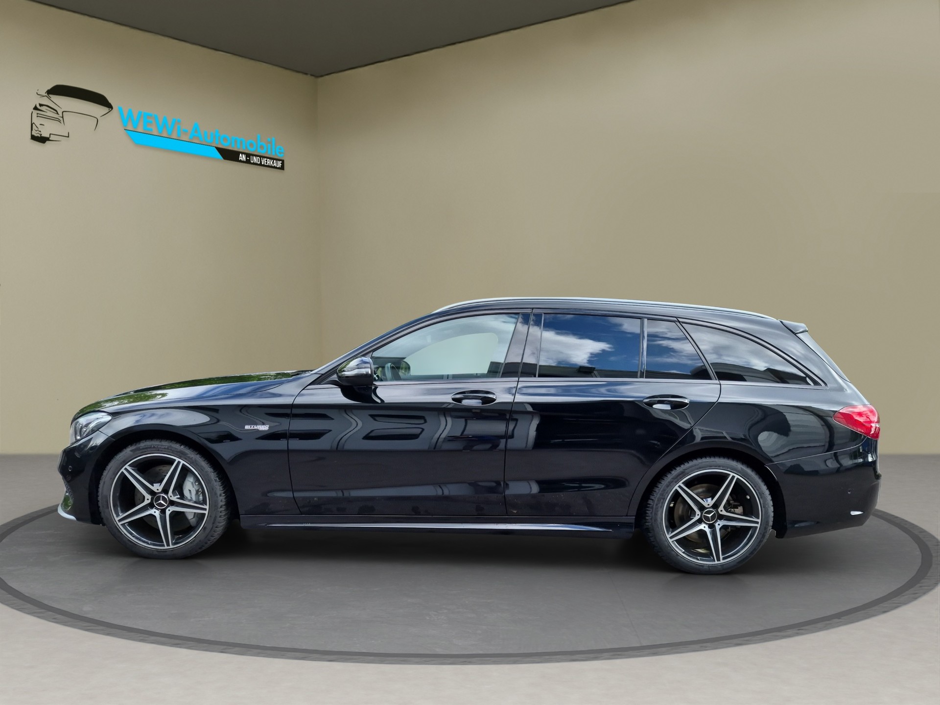 MERCEDES-BENZ C 43 AMG 4Matic 9G-Tronic-showroom-element-1