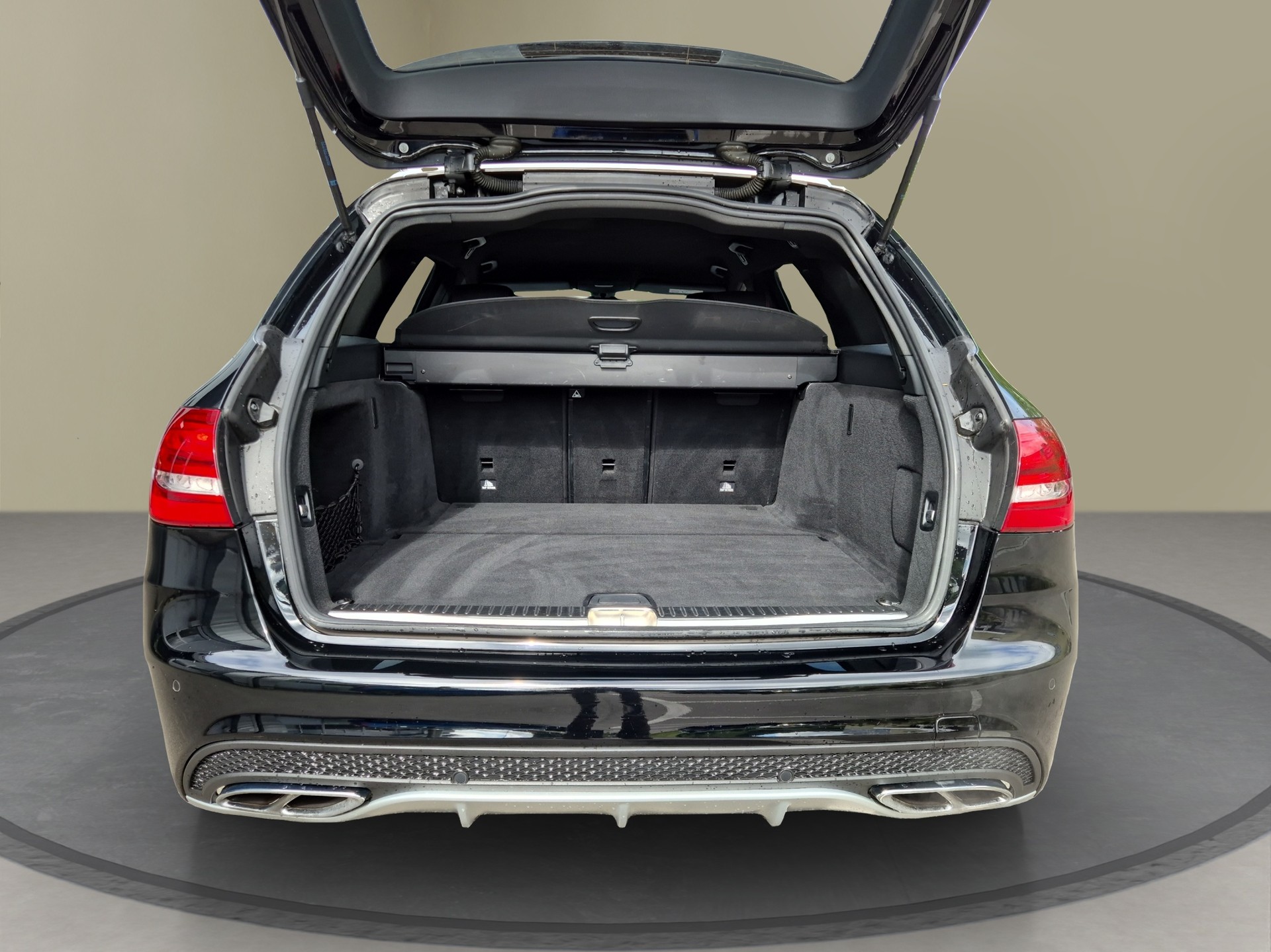 MERCEDES-BENZ C 43 AMG 4Matic 9G-Tronic-image-23