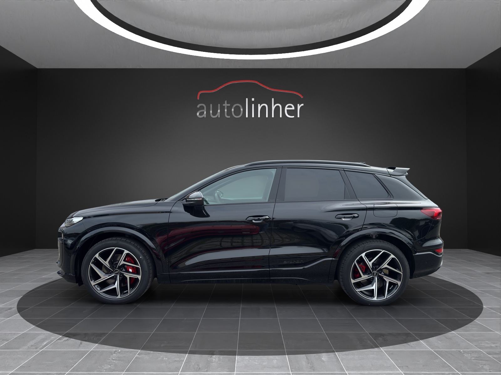 AUDI SQ6 e-tron quattro-showroom-element-1