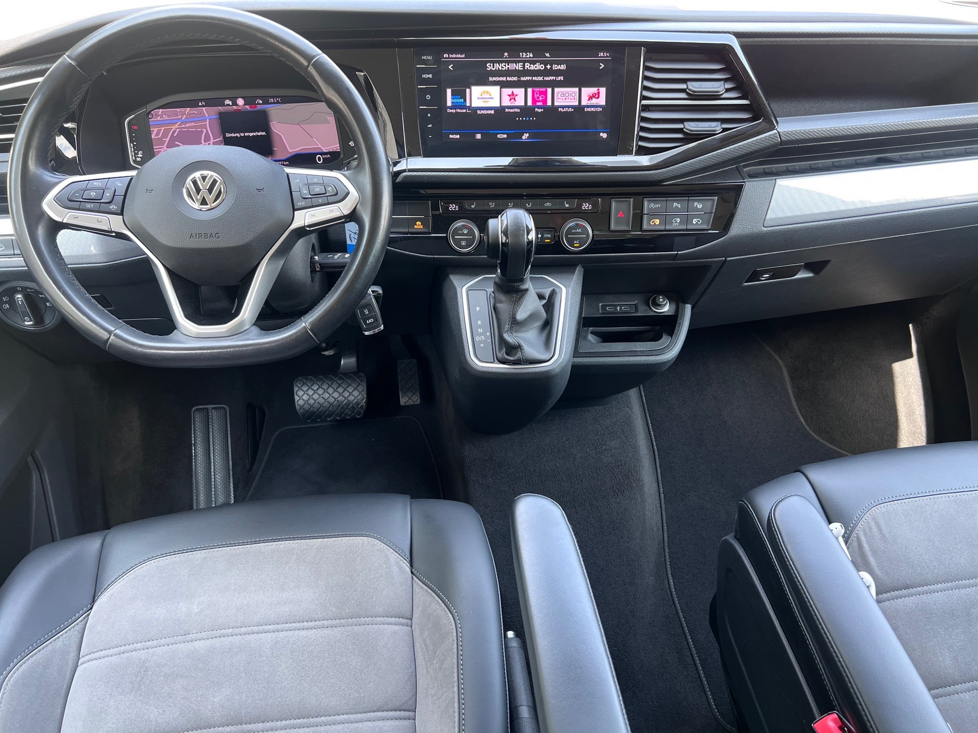 VW T6.1 Multivan 2.0 Bi-TDI Highline Liberty 4Mot. DSG-showroom-element-3