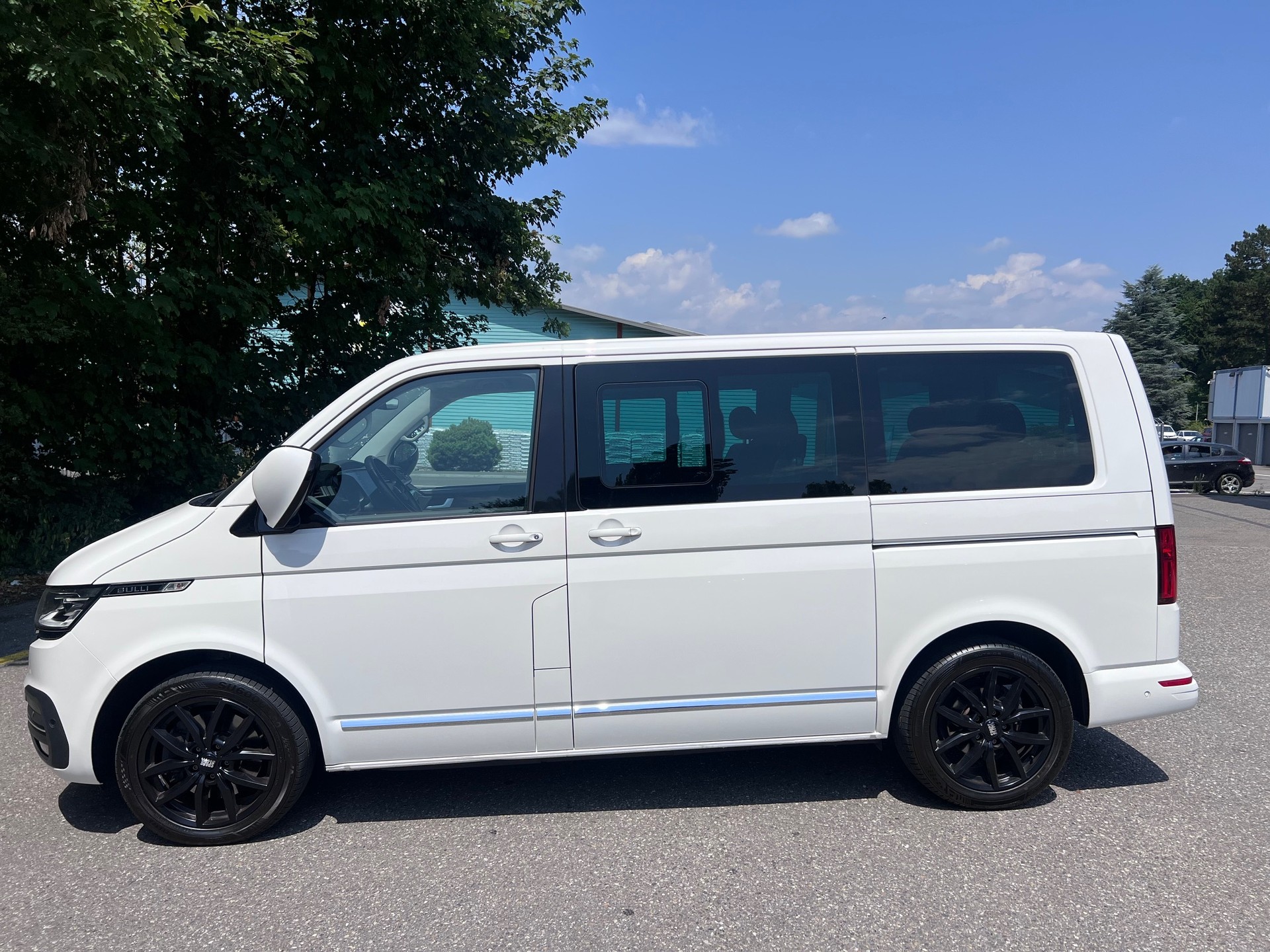 VW T6.1 Multivan 2.0 Bi-TDI Highline Liberty 4Mot. DSG-showroom-element-1