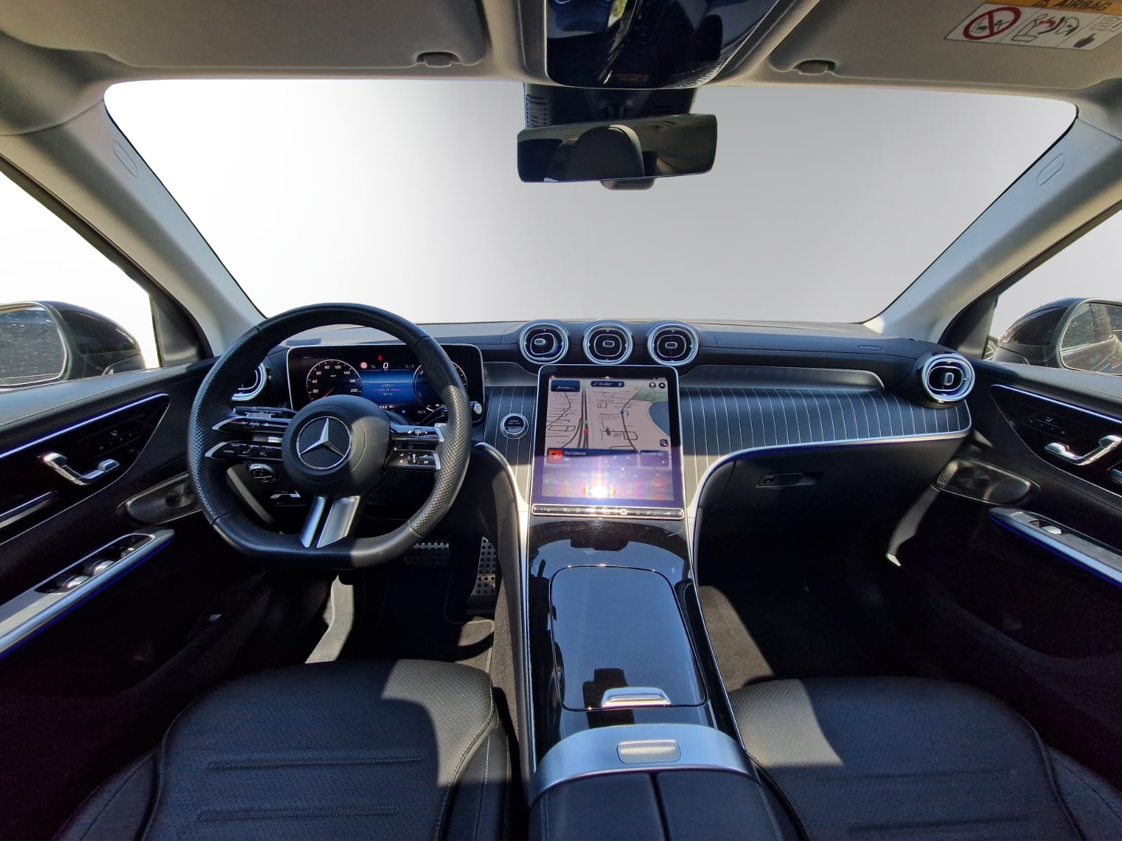 MERCEDES-BENZ GLC 300 de 4Matic 9G-Tronic-showroom-element-3