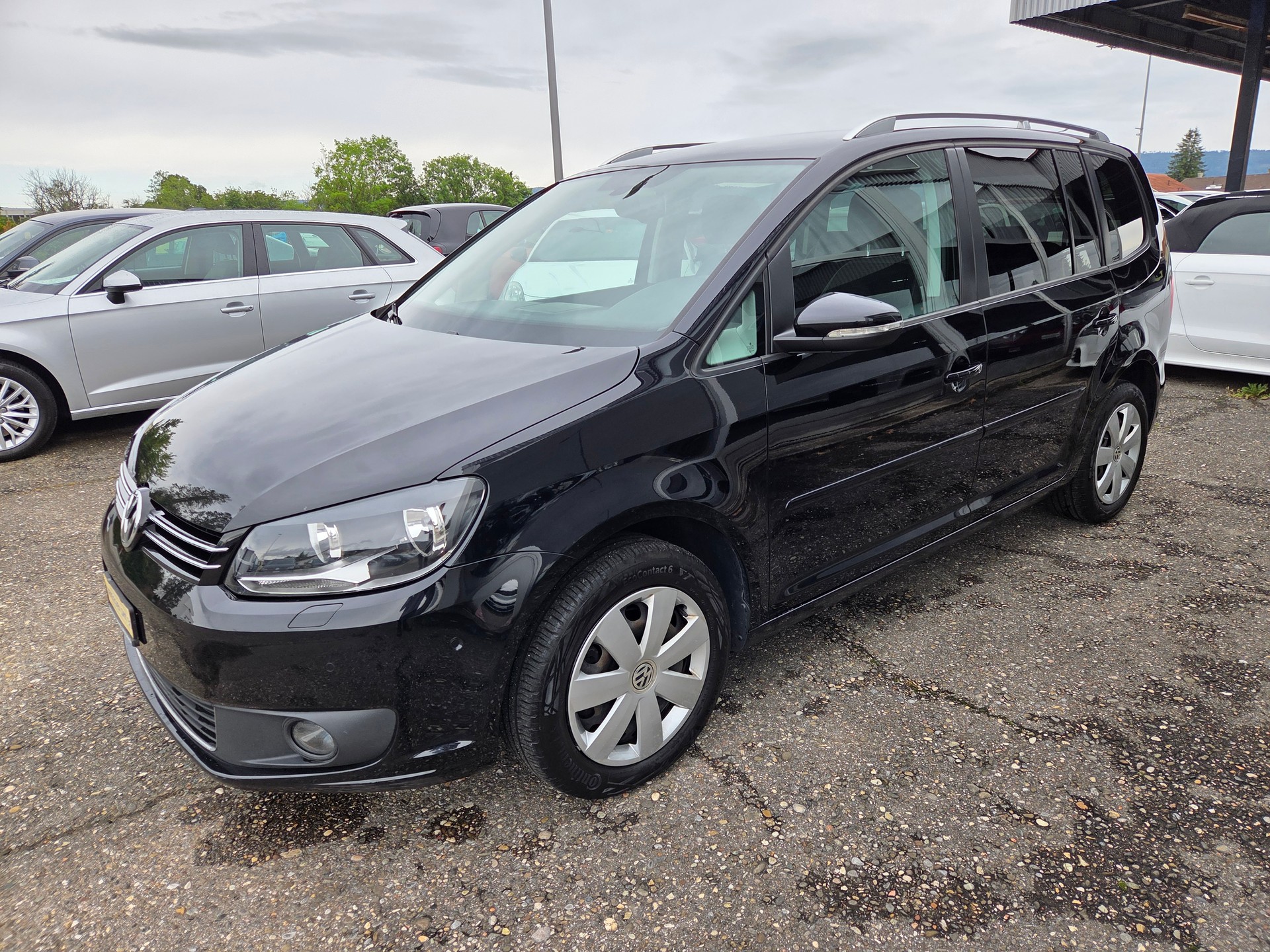VW Touran 1.6 TDI BMT Comfortline DSG-showroom-element-2