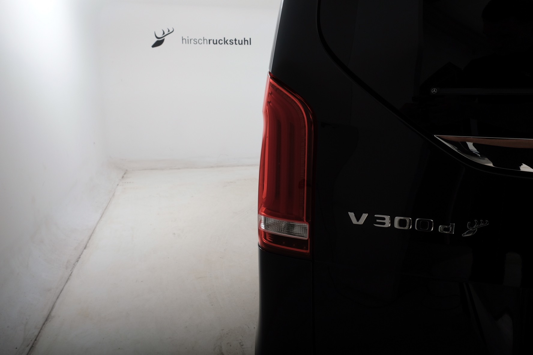 MERCEDES-BENZ V 300 d extralang Avantgarde 4Matic 9G-Tronic-showroom-element-3