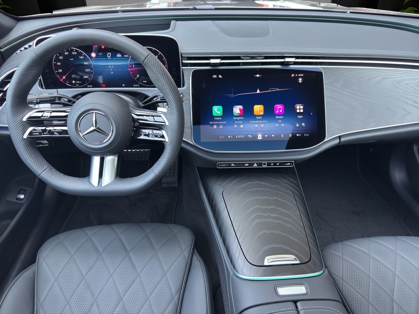 Image MERCEDES-BENZ E-220 E 220 d 4Matic 9G-Tronic