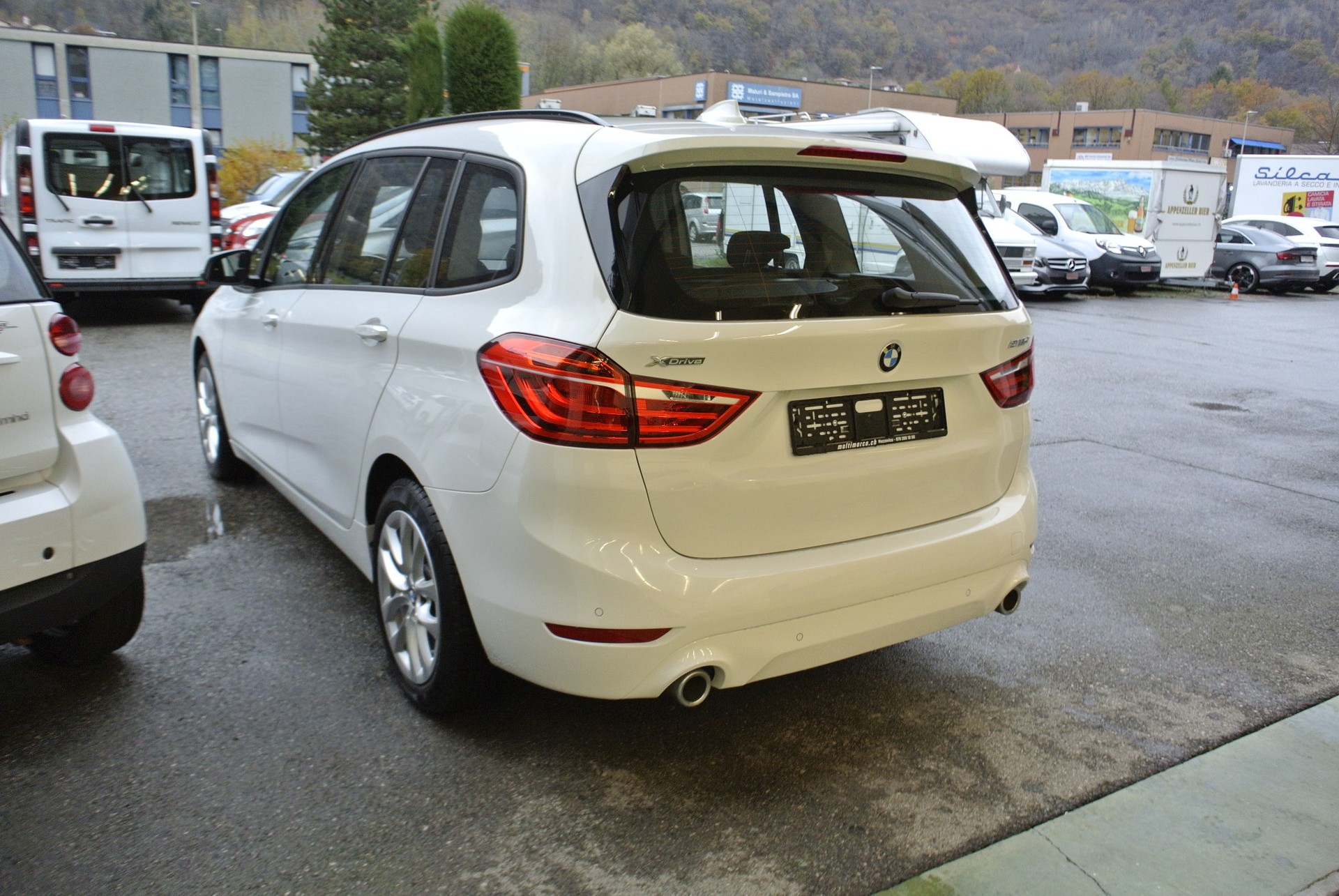 BMW 218d xDrive Gran Tourer Steptronic-image-7