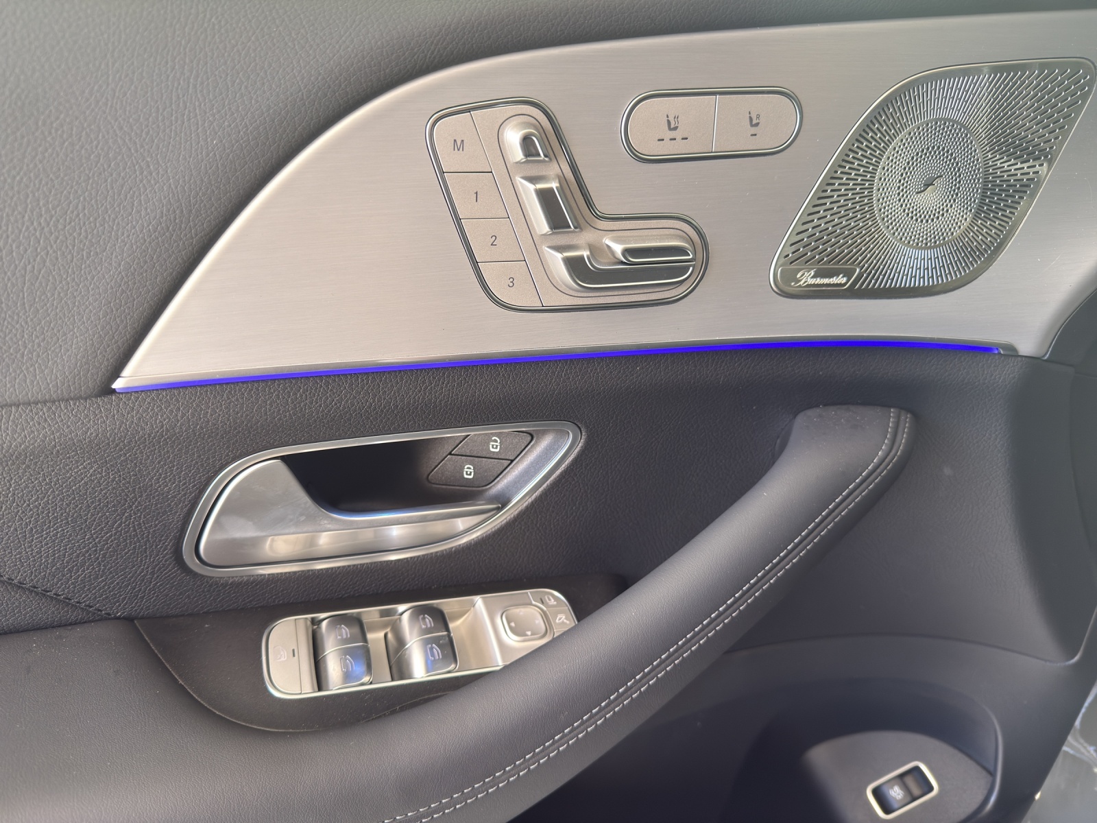 Image MERCEDES-BENZ GLE-300 GLE 300 d 4Matic 9G-Tronic