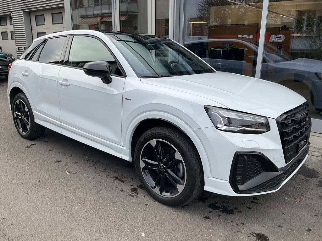 AUDI Q2 35 TDI S LINE QUATTRO S-TRONIC *** TRAUMFAHRZEUG MIT VOLLAUSSTATTUNG***-showroom-element-2
