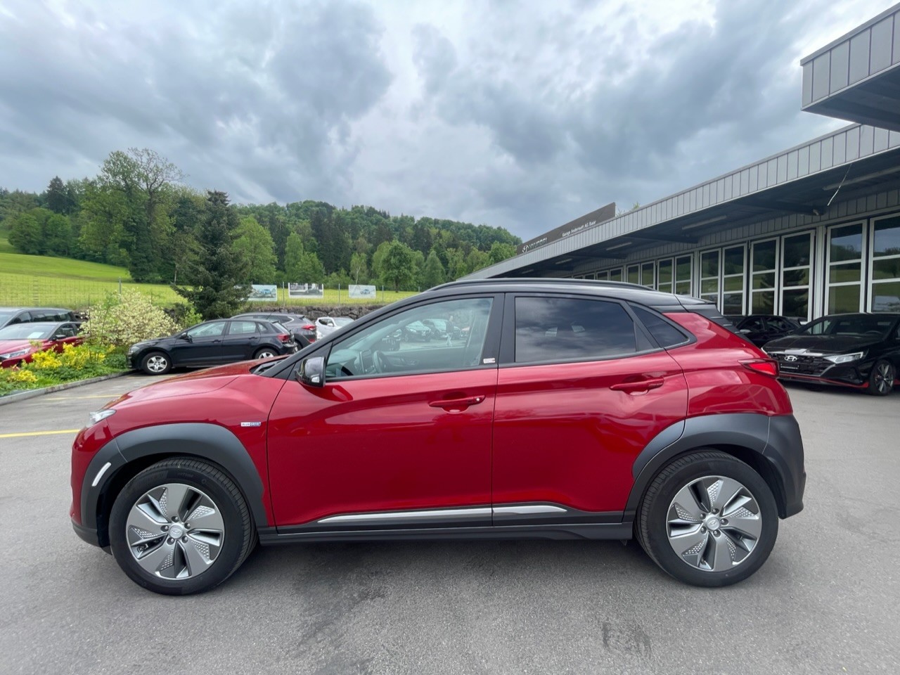 HYUNDAI Kona EV Vertex-showroom-element-2
