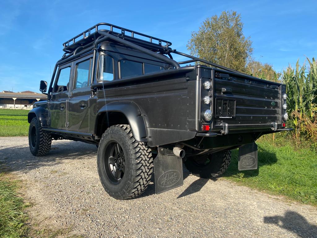 LAND ROVER Defender 130 2.5Td5-image-2