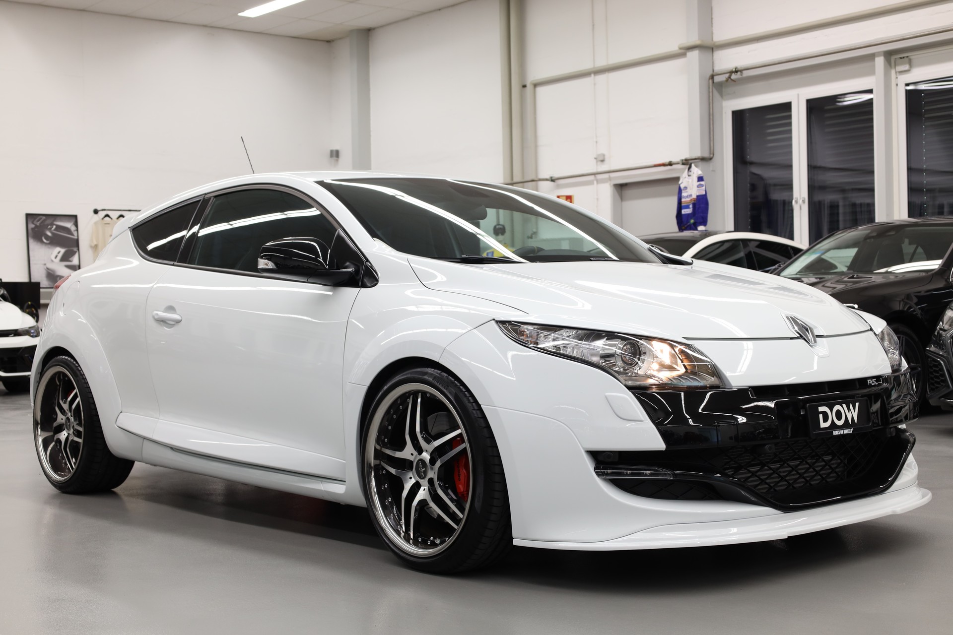 RENAULT Mégane Coupé 2.0 16V Turbo RS-showroom-element-1